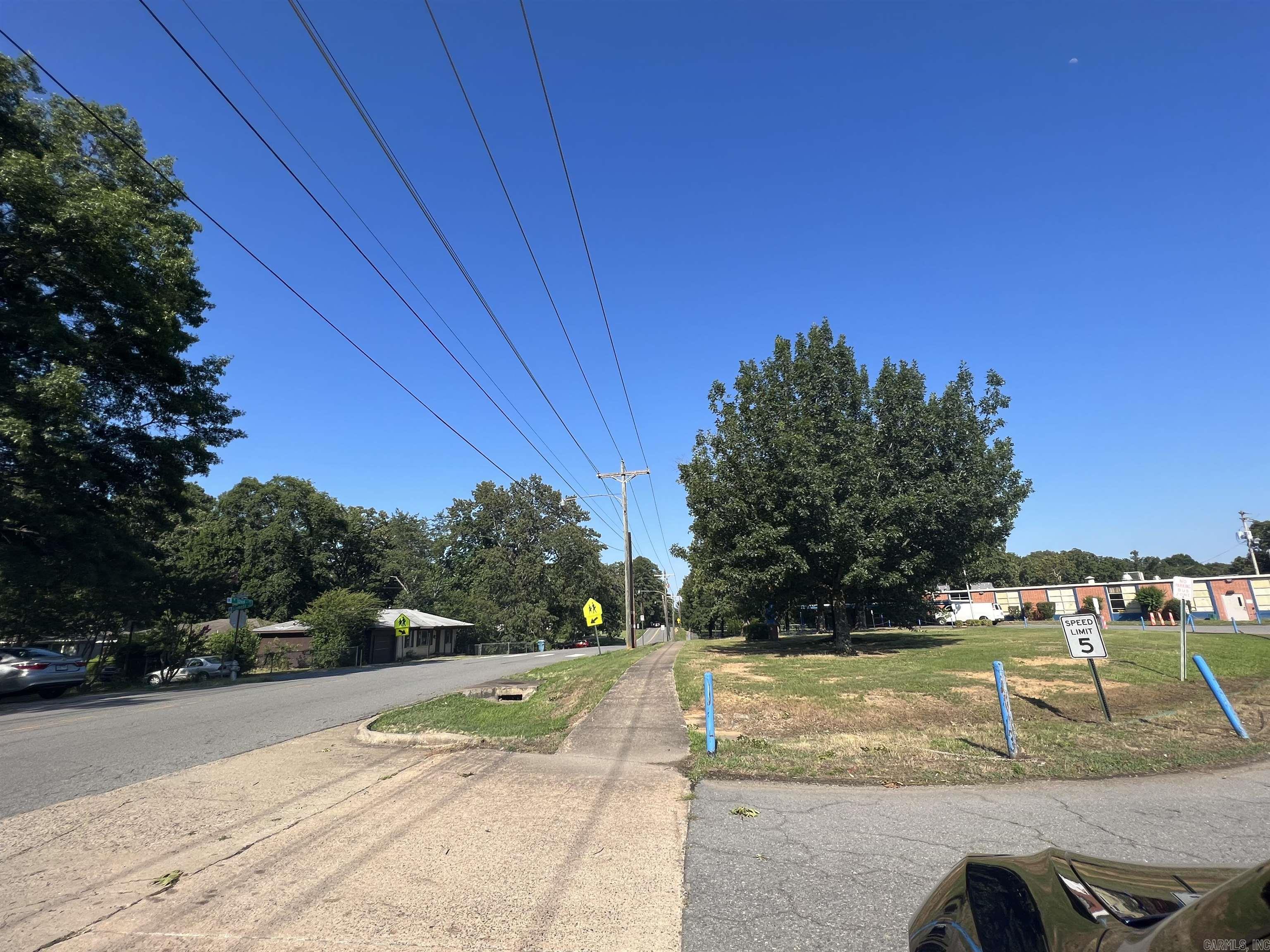 HAMILTON & BRACK - Residential