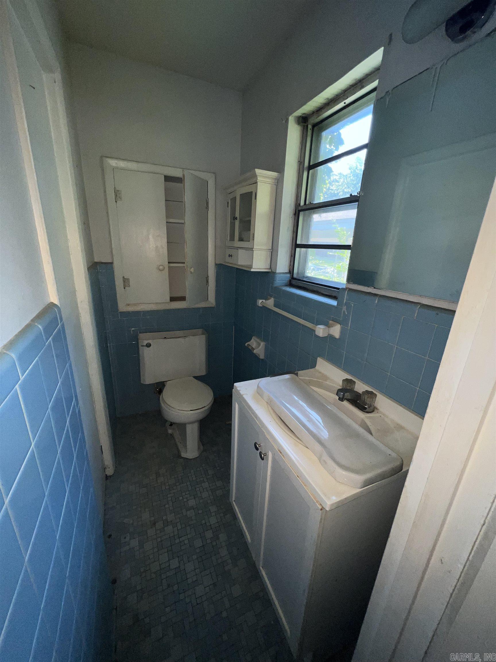 HAMILTON & BRACK - Residential