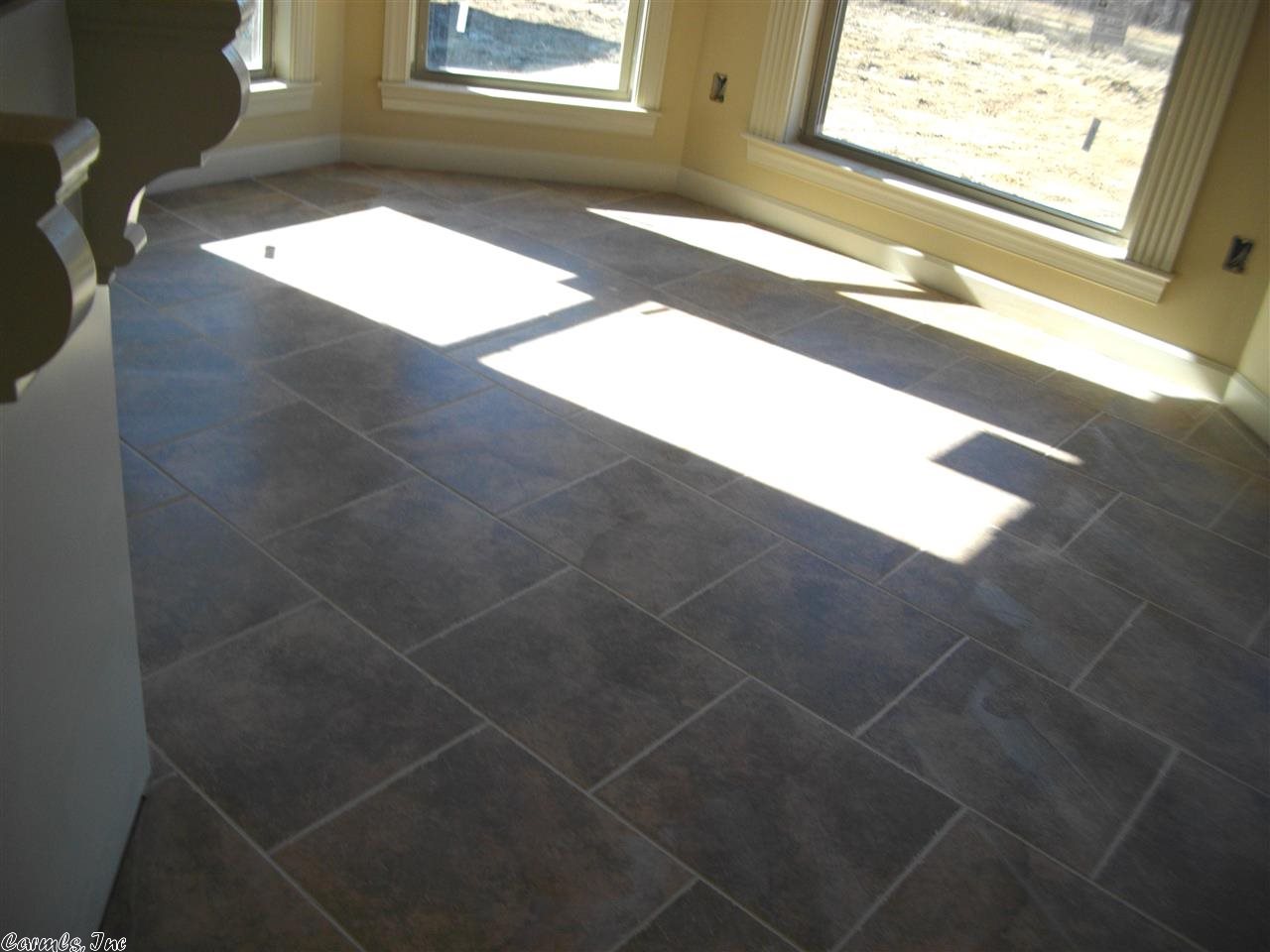 COUNTRY CLUB OF ARK THE - Residential