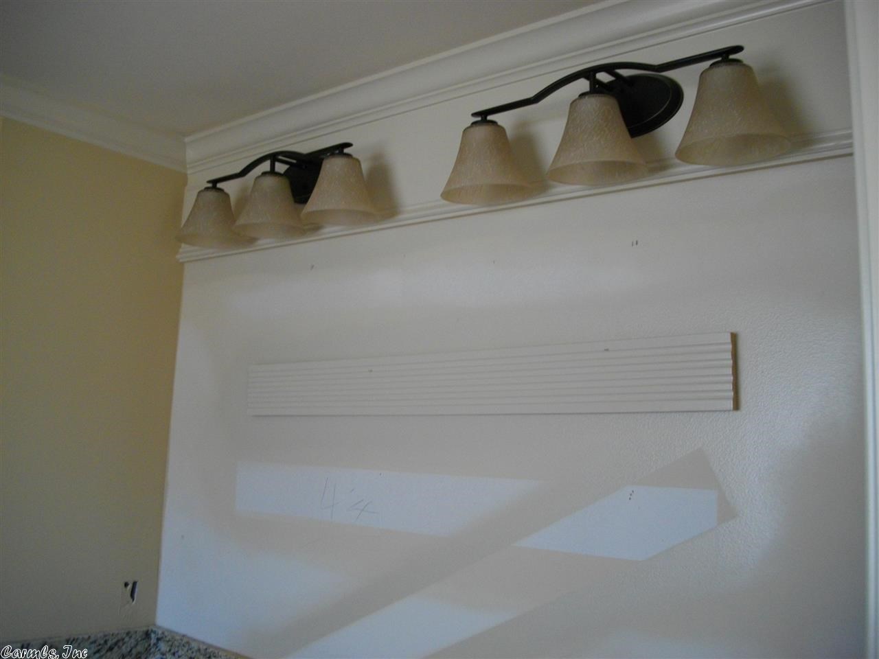 COUNTRY CLUB OF ARK THE - Residential