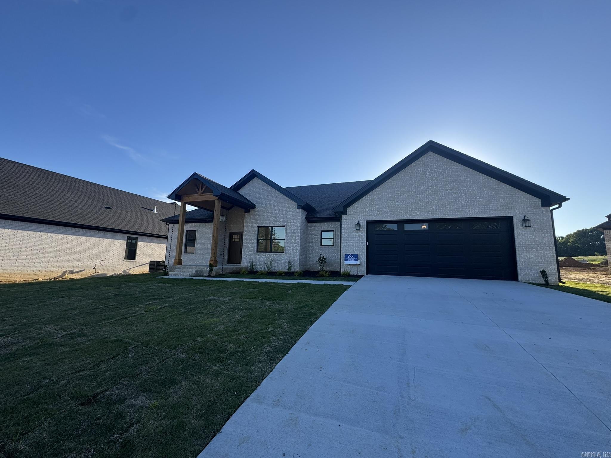 WINDRIDGE ESTATES PHASE 1 - Residential