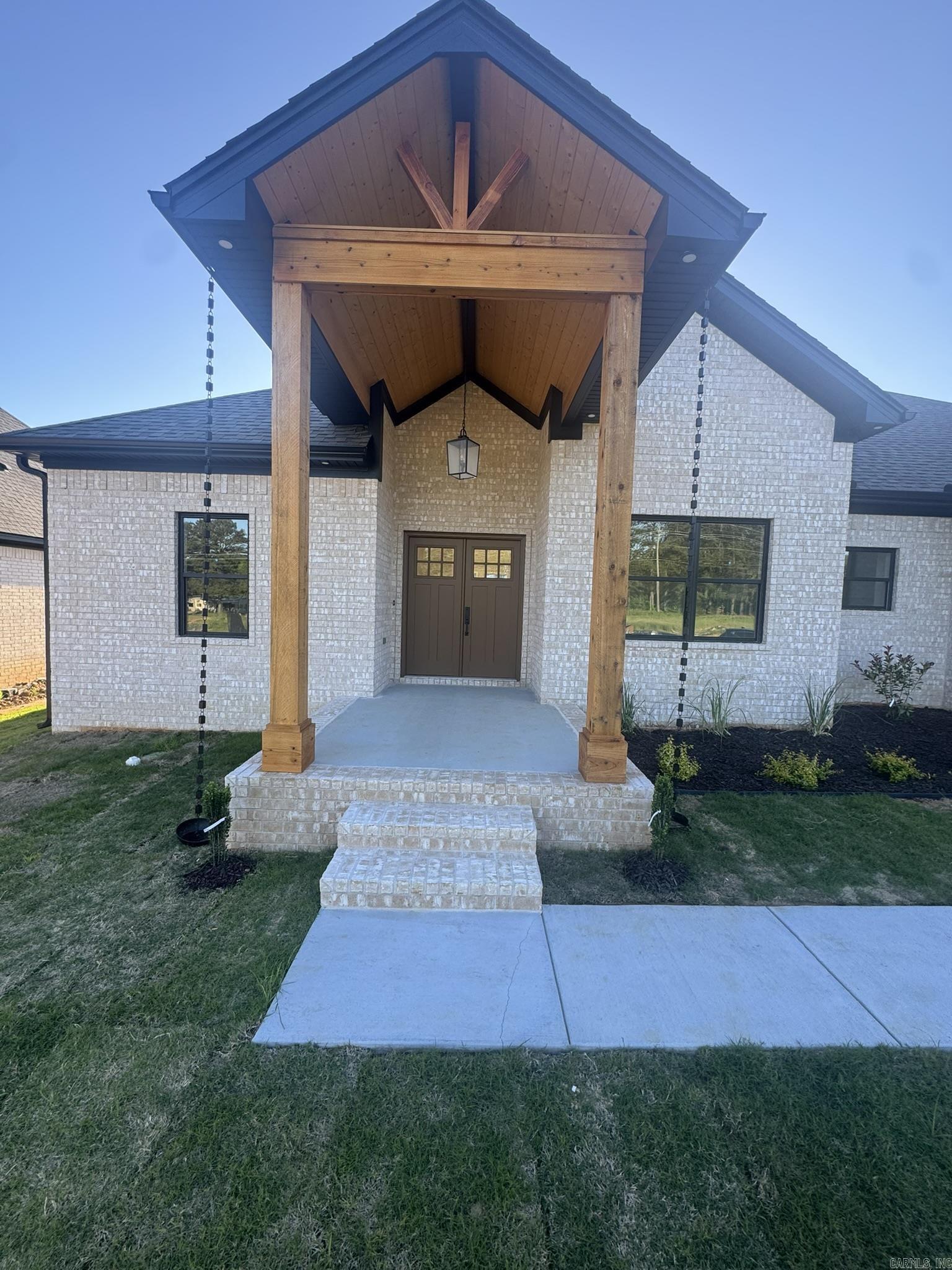 WINDRIDGE ESTATES PHASE 1 - Residential