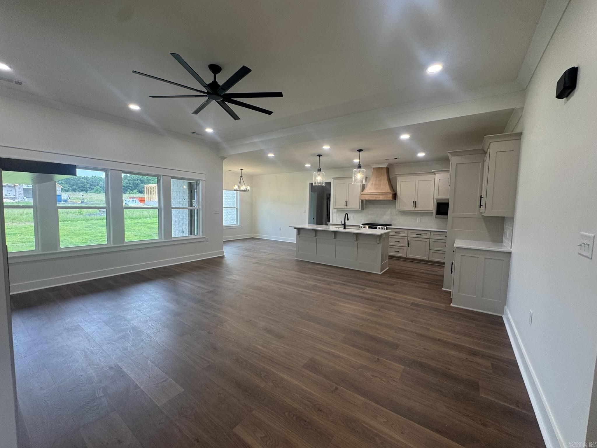 WINDRIDGE ESTATES PHASE 1 - Residential
