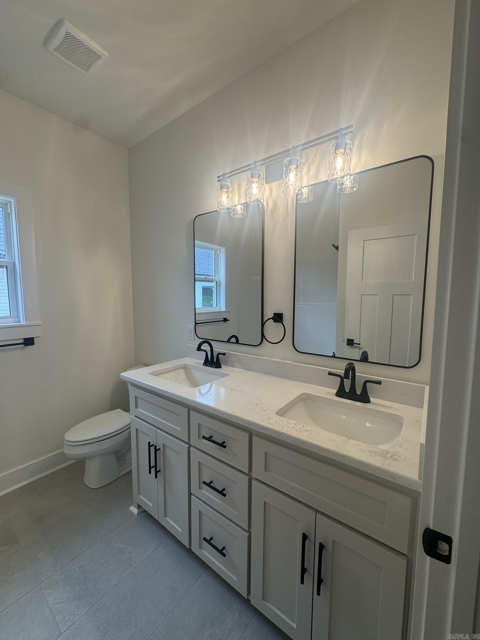 WINDRIDGE ESTATES PHASE 1 - Residential