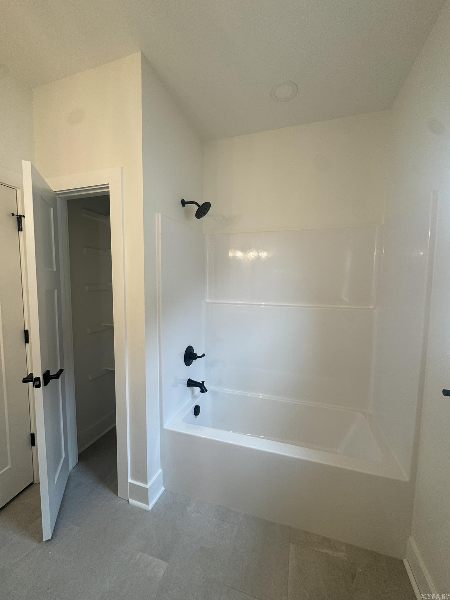 WINDRIDGE ESTATES PHASE 1 - Residential