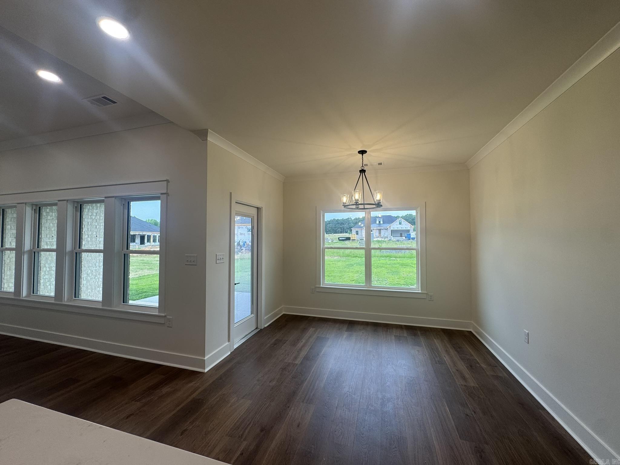 WINDRIDGE ESTATES PHASE 1 - Residential