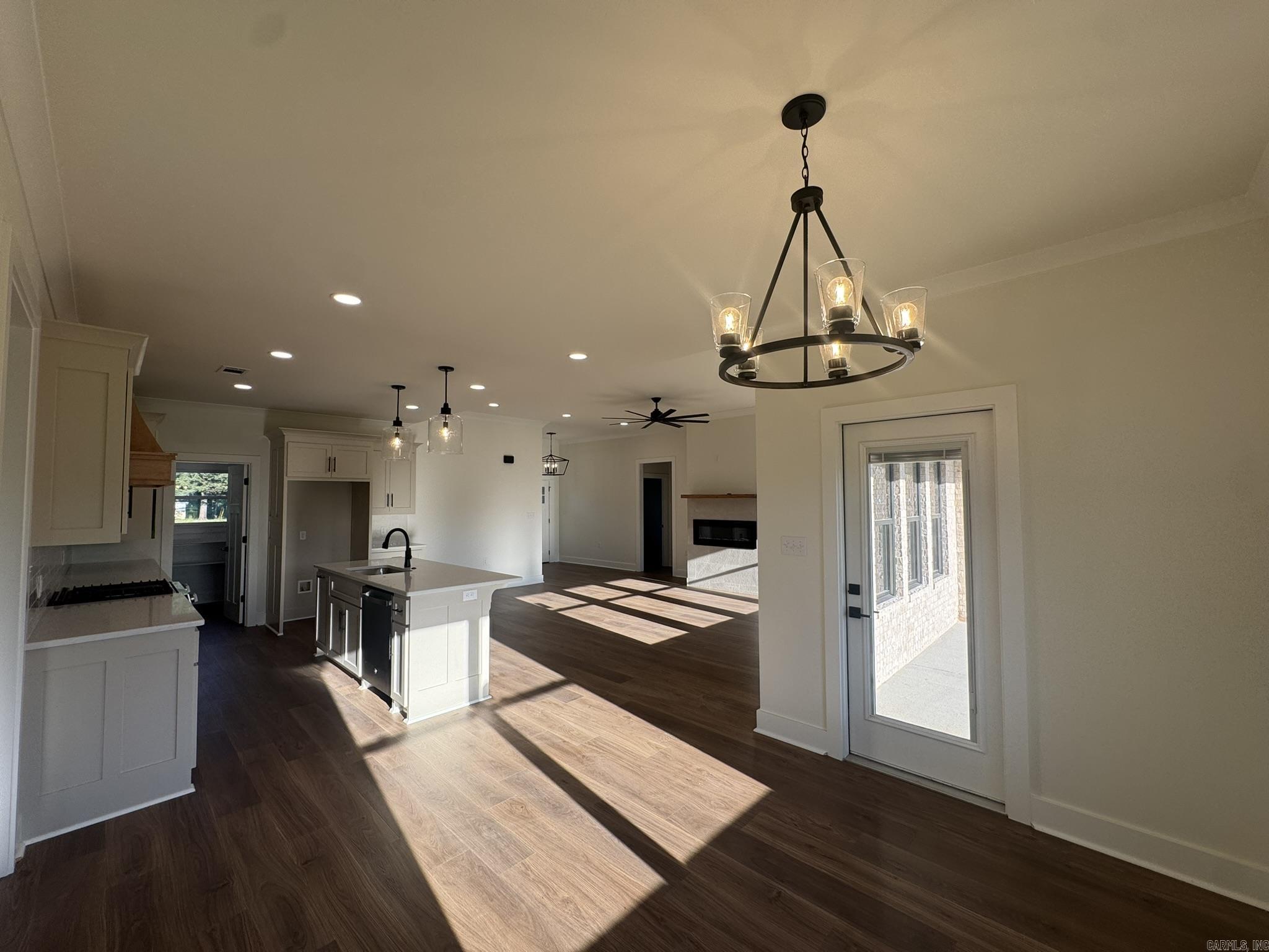 WINDRIDGE ESTATES PHASE 1 - Residential