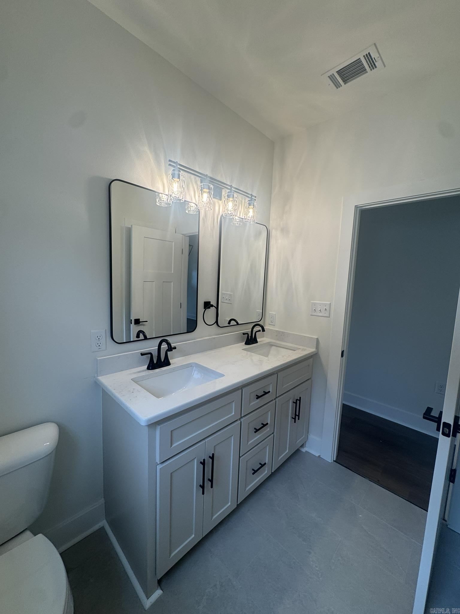 WINDRIDGE ESTATES PHASE 1 - Residential