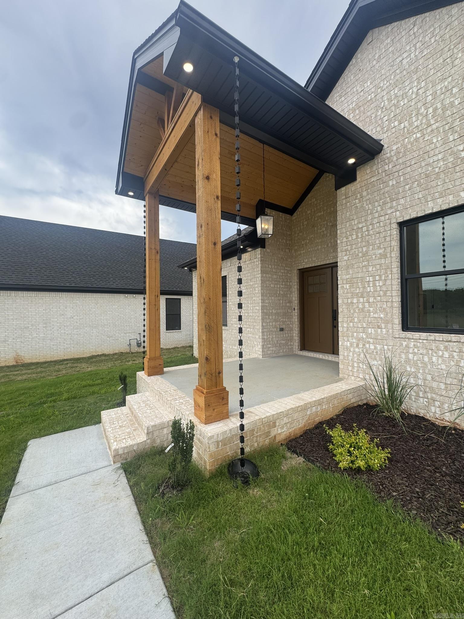 WINDRIDGE ESTATES PHASE 1 - Residential