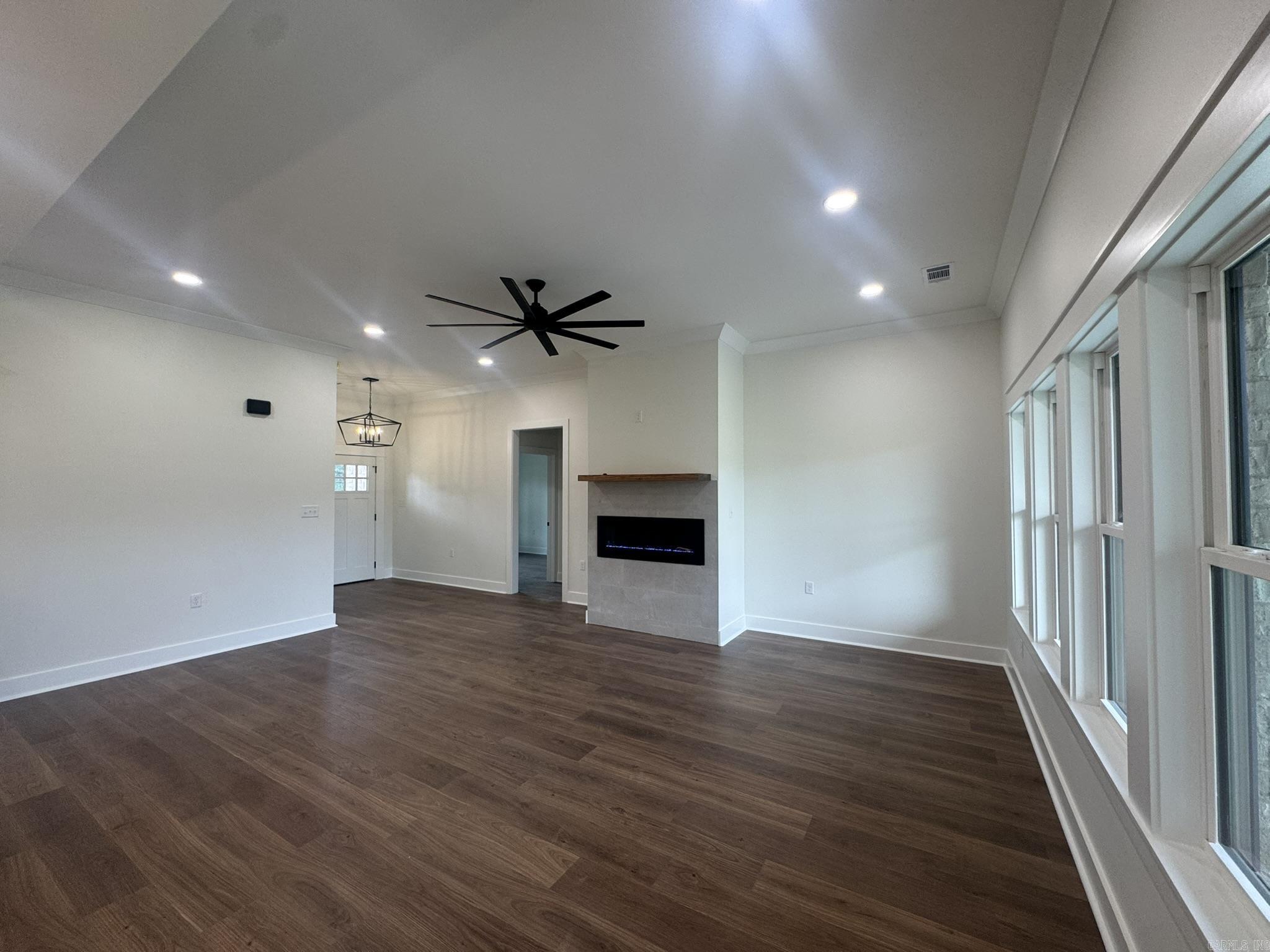WINDRIDGE ESTATES PHASE 1 - Residential