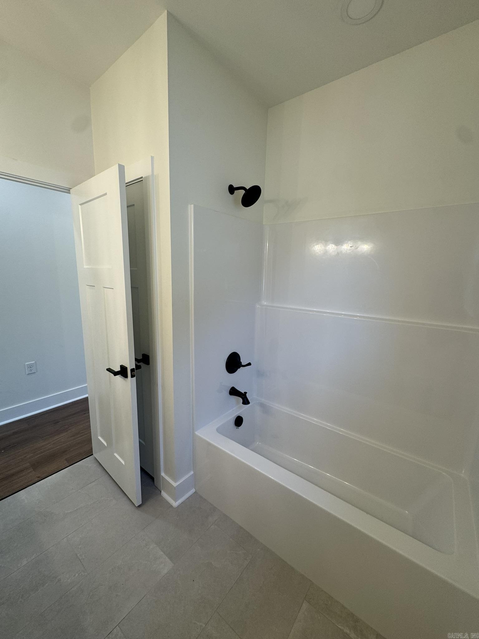 WINDRIDGE ESTATES PHASE 1 - Residential