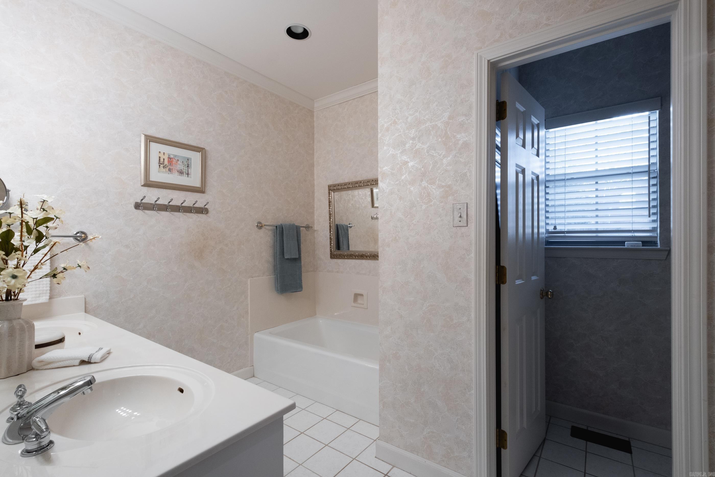 GLENEAGLES ADDN - Residential