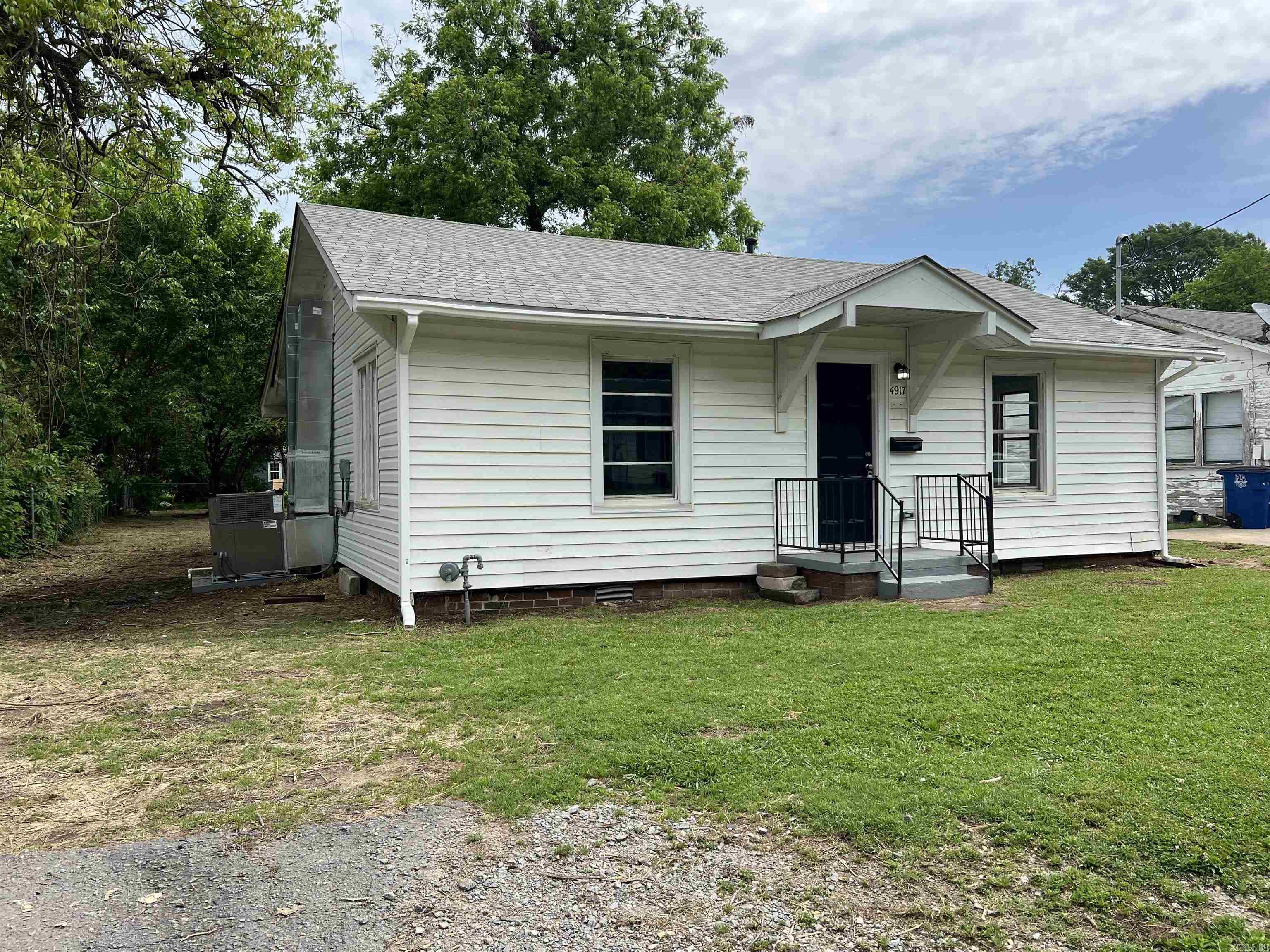 ATKINS JOHN L SCHOOL - Residential