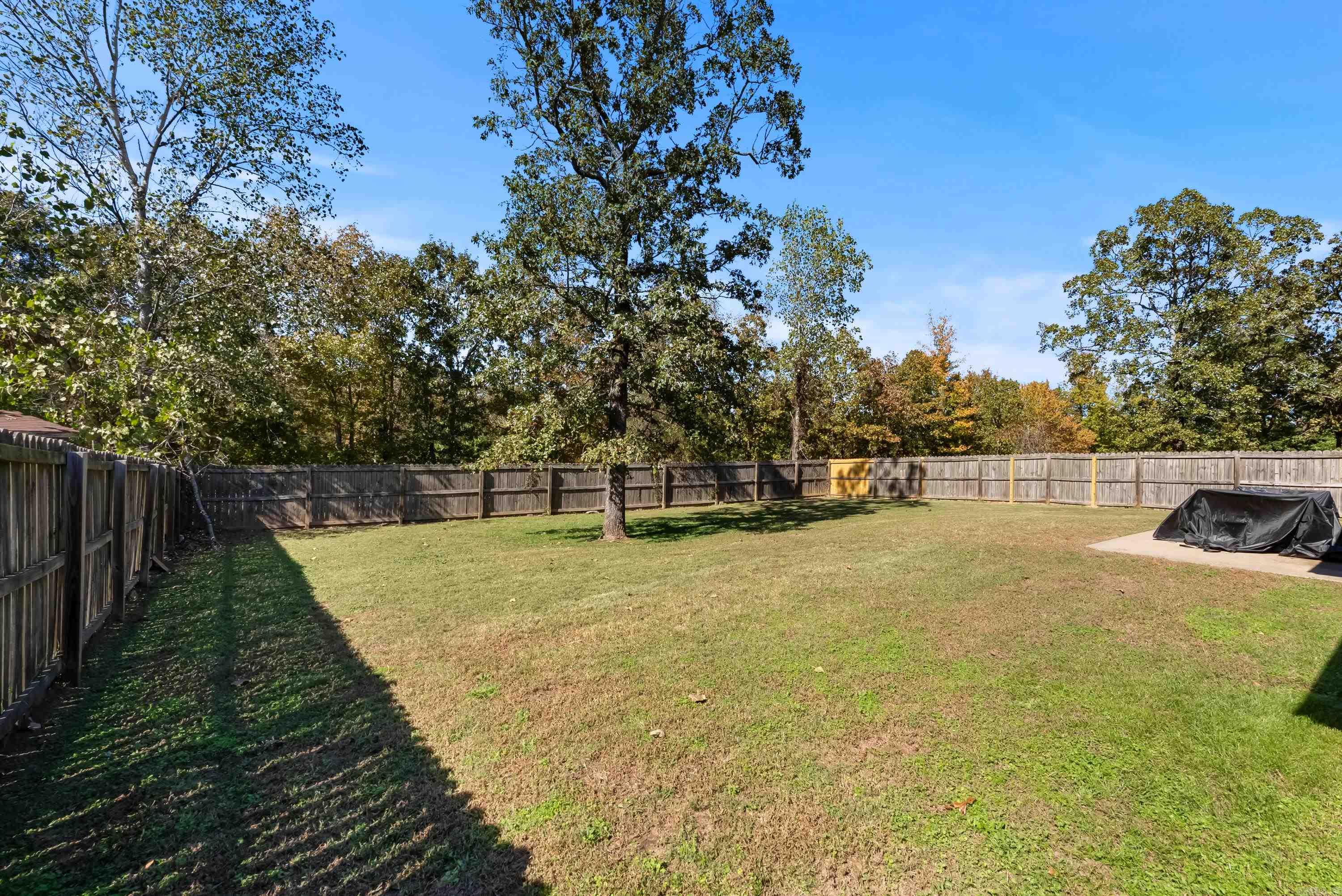 BASE MEADOWS ADDN - Residential