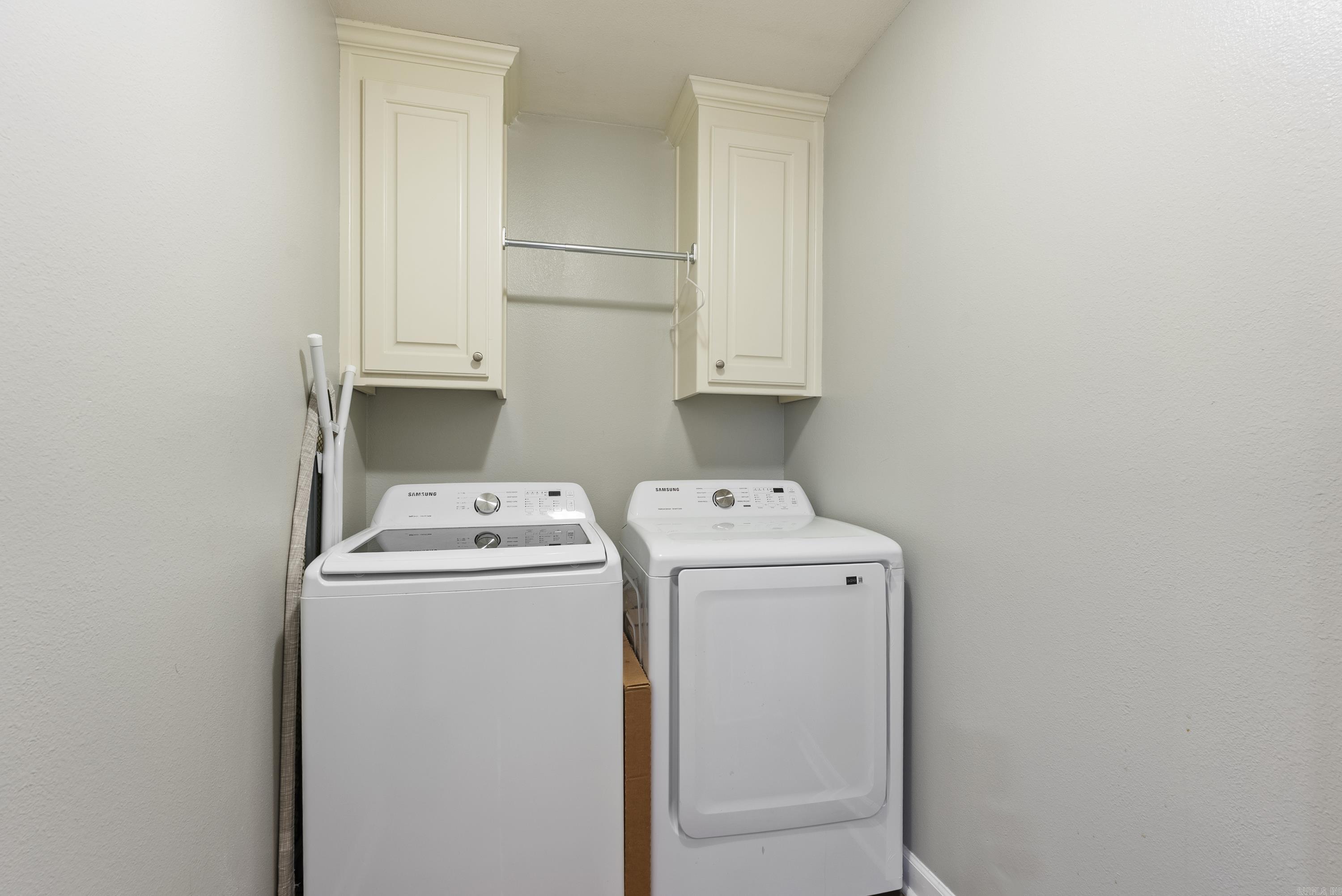 BASE MEADOWS ADDN - Residential