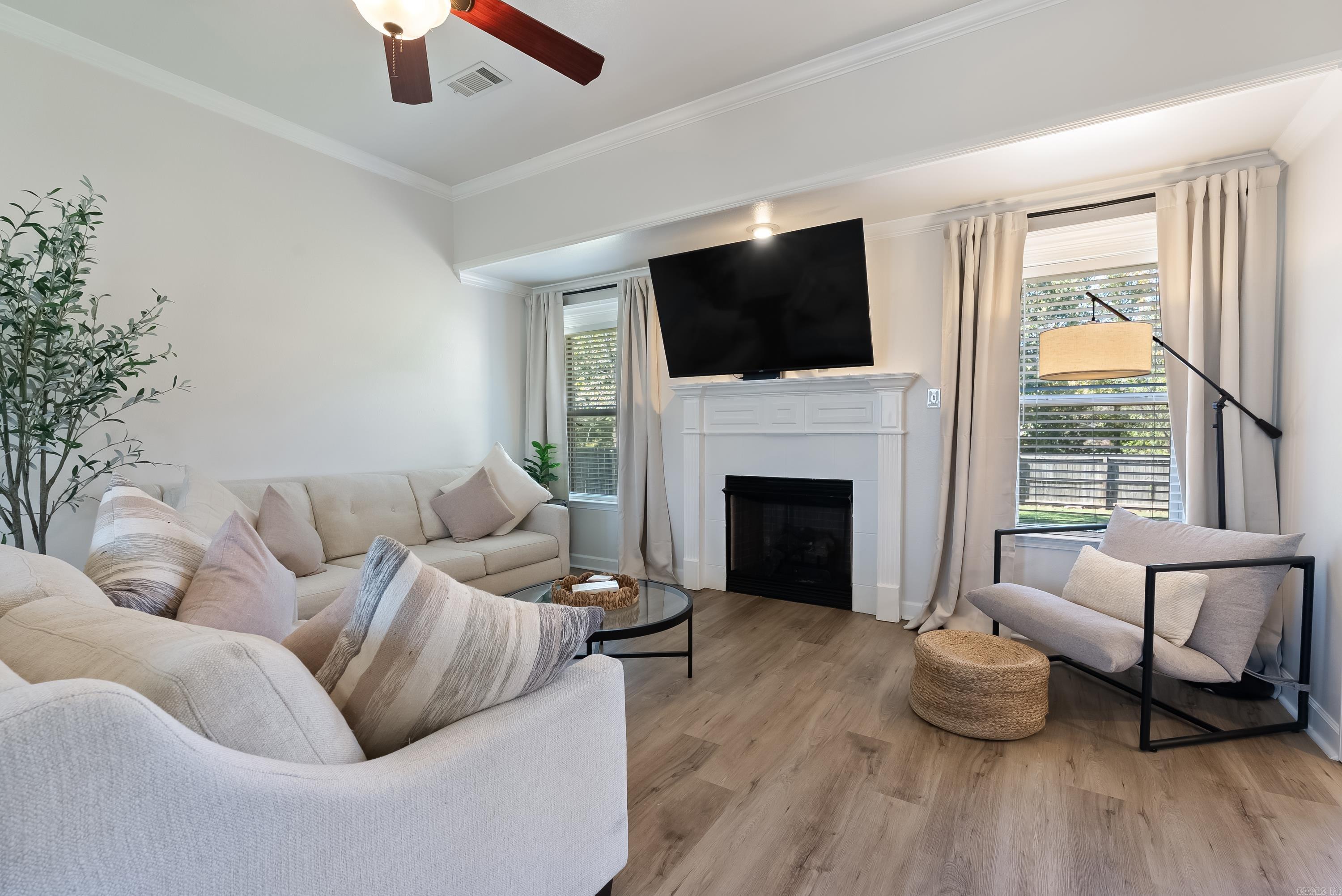 BASE MEADOWS ADDN - Residential