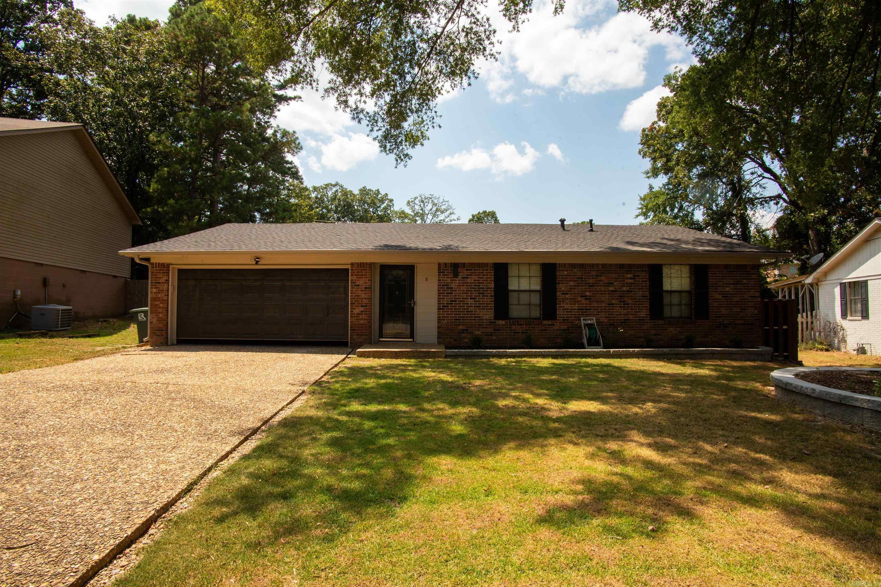 Charming 3BD/2BA in WLR with cute curb appeal that is waiting for you to call home. Spacious living room with decorative fireplace. Eat-in-kitchen, with sleek granite countertops, comes equipped with all appliances. Separate laundry room with washer/dryer (provided but not maintained by owner). Plenty of yard space that tenant is required to maintain and water regularly. Covered back deck with fans that is ideal for enjoying the outdoors even on the warmest Arkansas' days. Close to shopping, dining, and much more! This property is managed by Hoffman Team so beware of scammers - we will never ask you to Cashapp us money. The lease for this property is for 18 months to 2 years with a 3% increase after the first year. Income must be 3x the amount of rent. Deposit, first monthās rent, and the $50 administration fee due before move in. This property does not accept section 8.