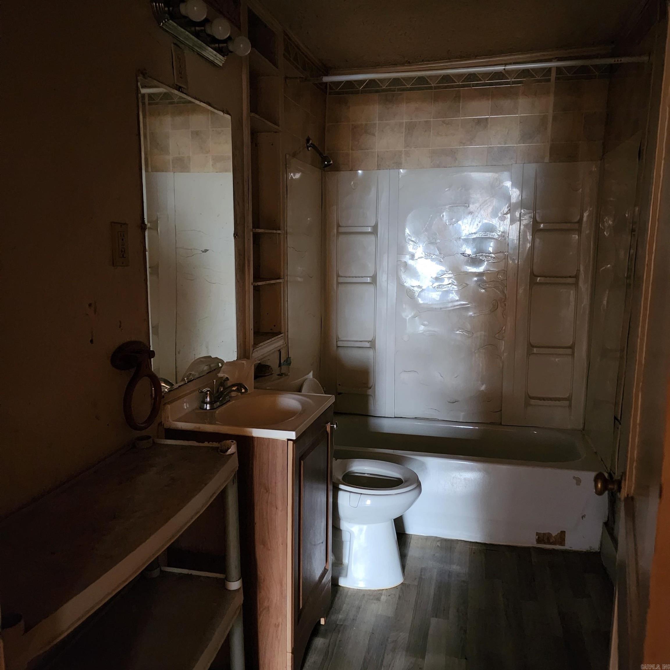 LASKERS - Residential