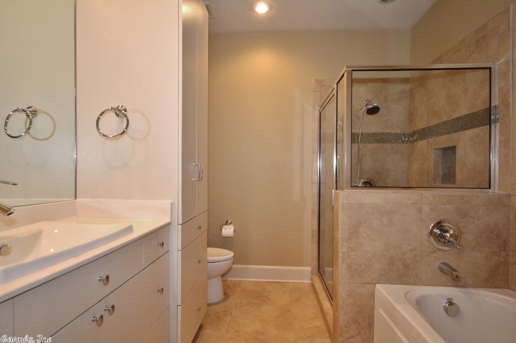 CHENAL VALLEY DEAUVILLE PLACE - Residential