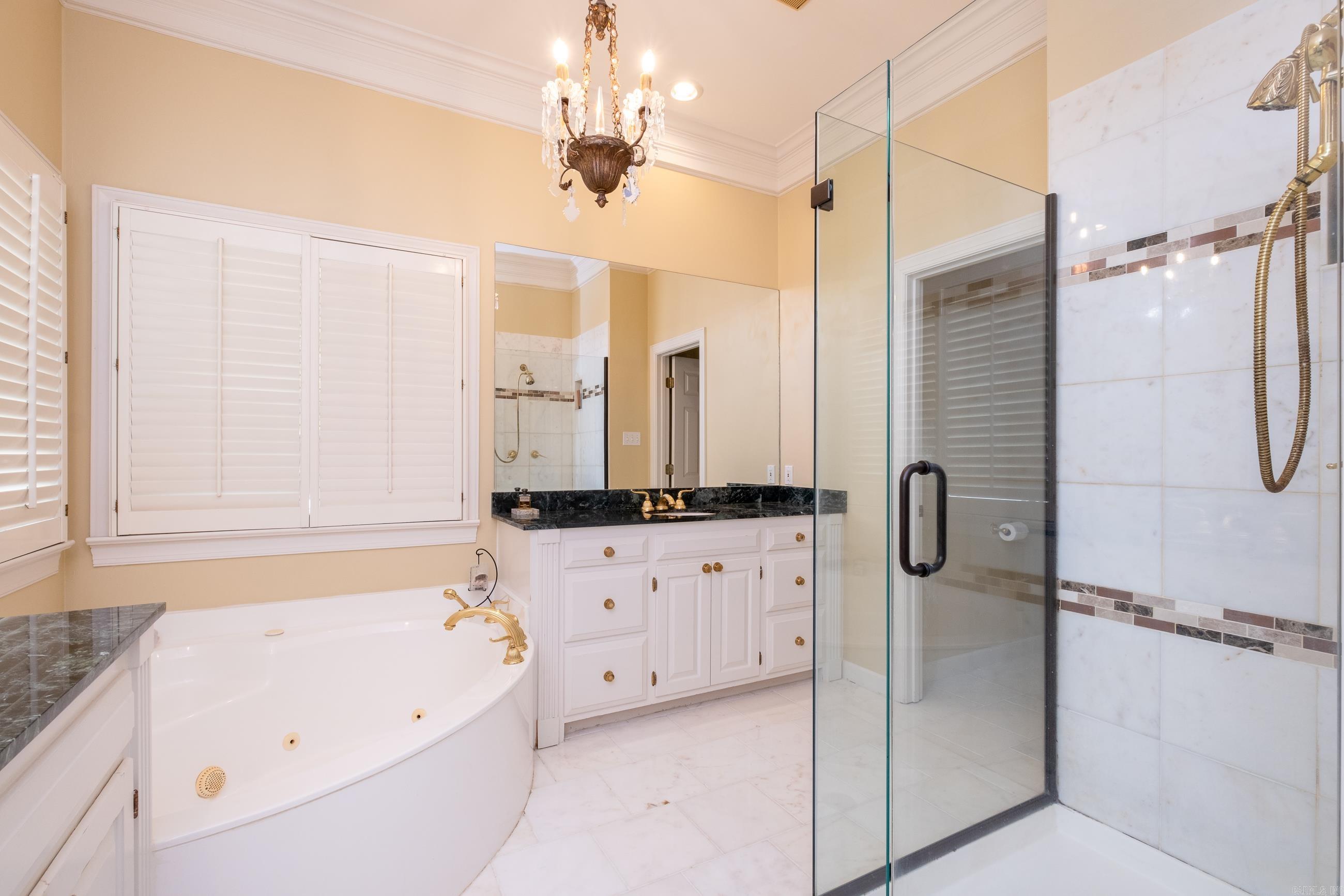 CHENAL VALLEY AVIGNON COURT - Residential