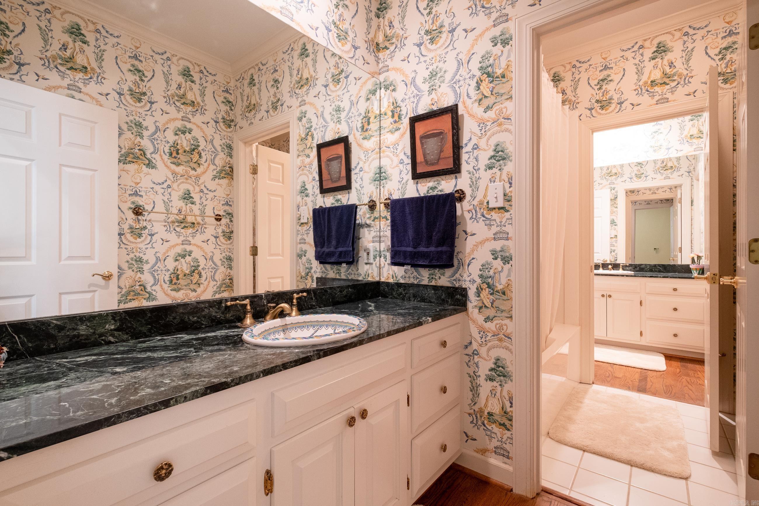 CHENAL VALLEY AVIGNON COURT - Residential