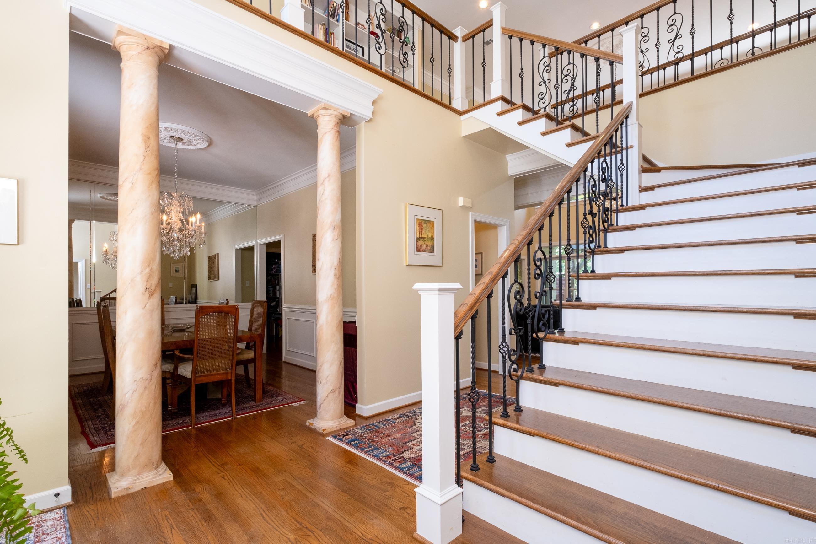 CHENAL VALLEY AVIGNON COURT - Residential