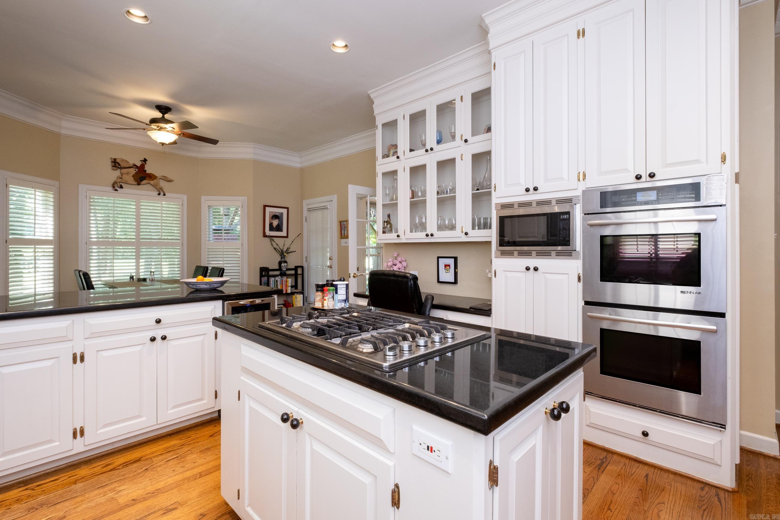 CHENAL VALLEY AVIGNON COURT - Residential