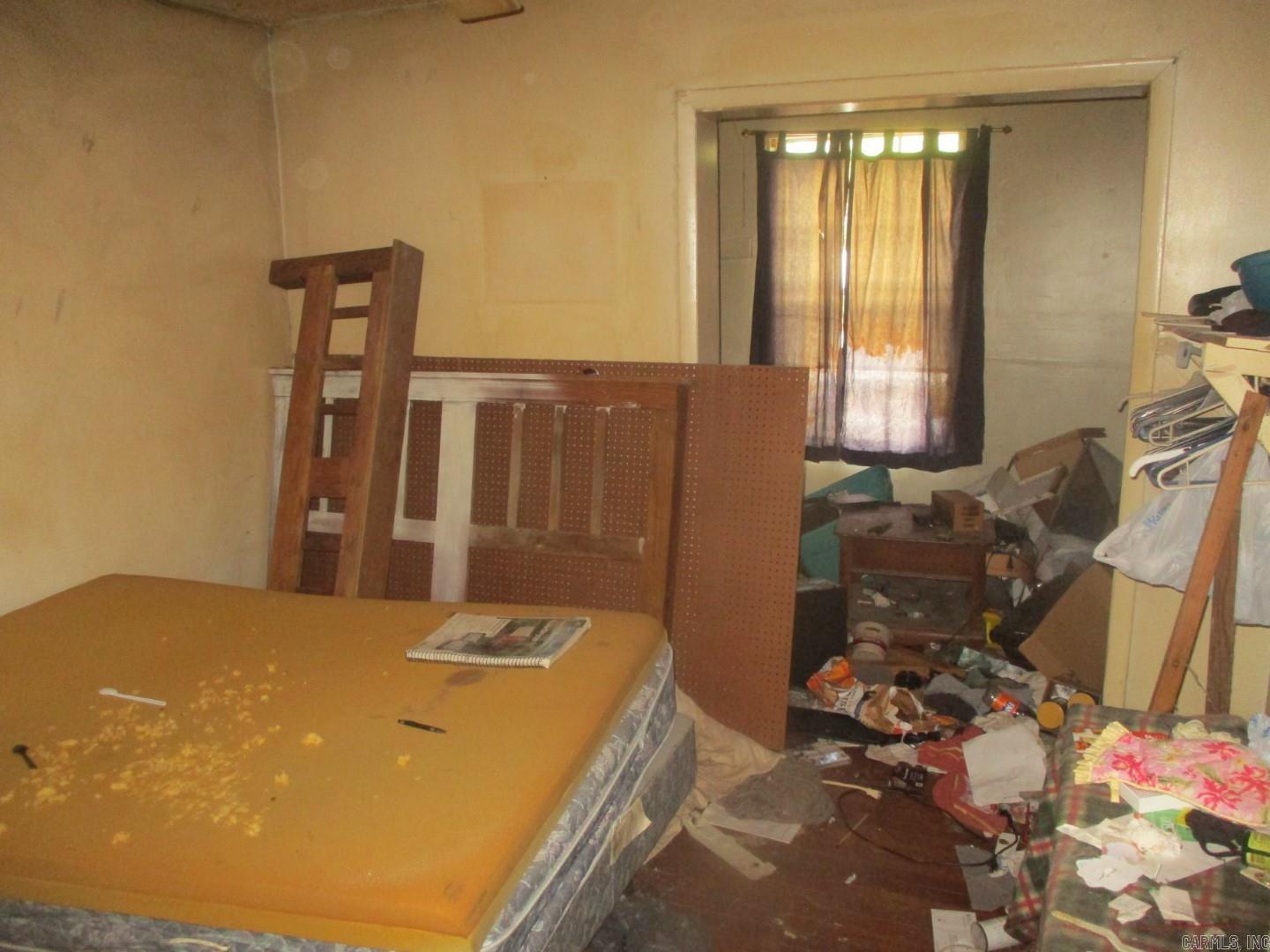 BELL GROVE - Residential