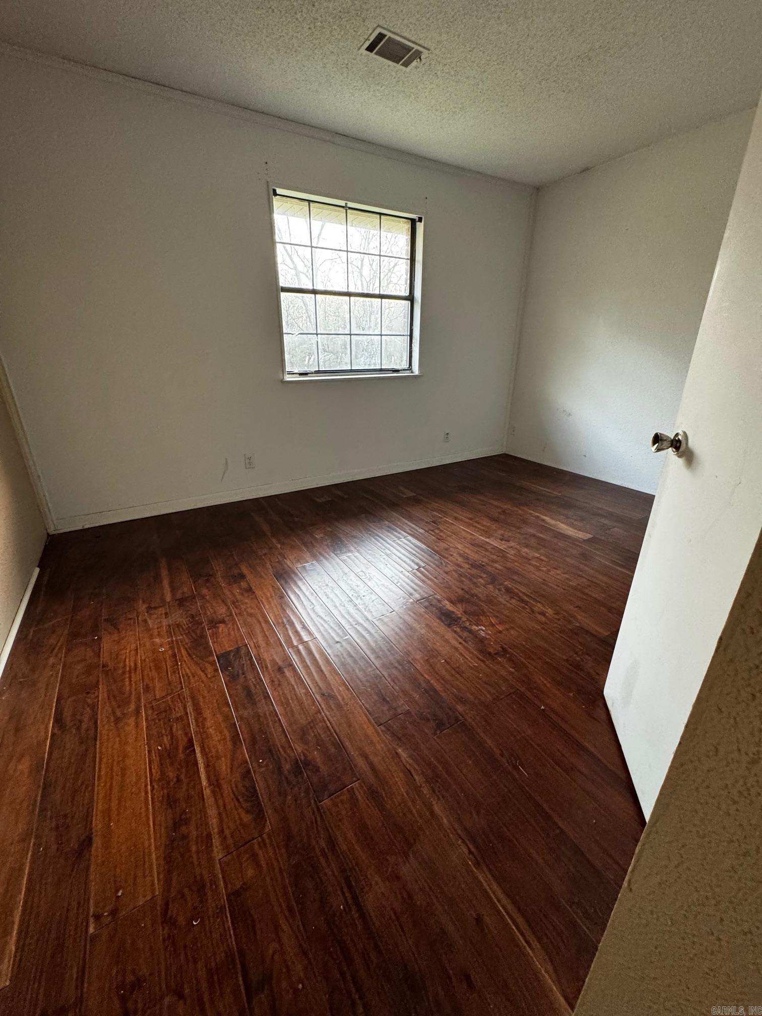 ALBERT PIKE - Residential