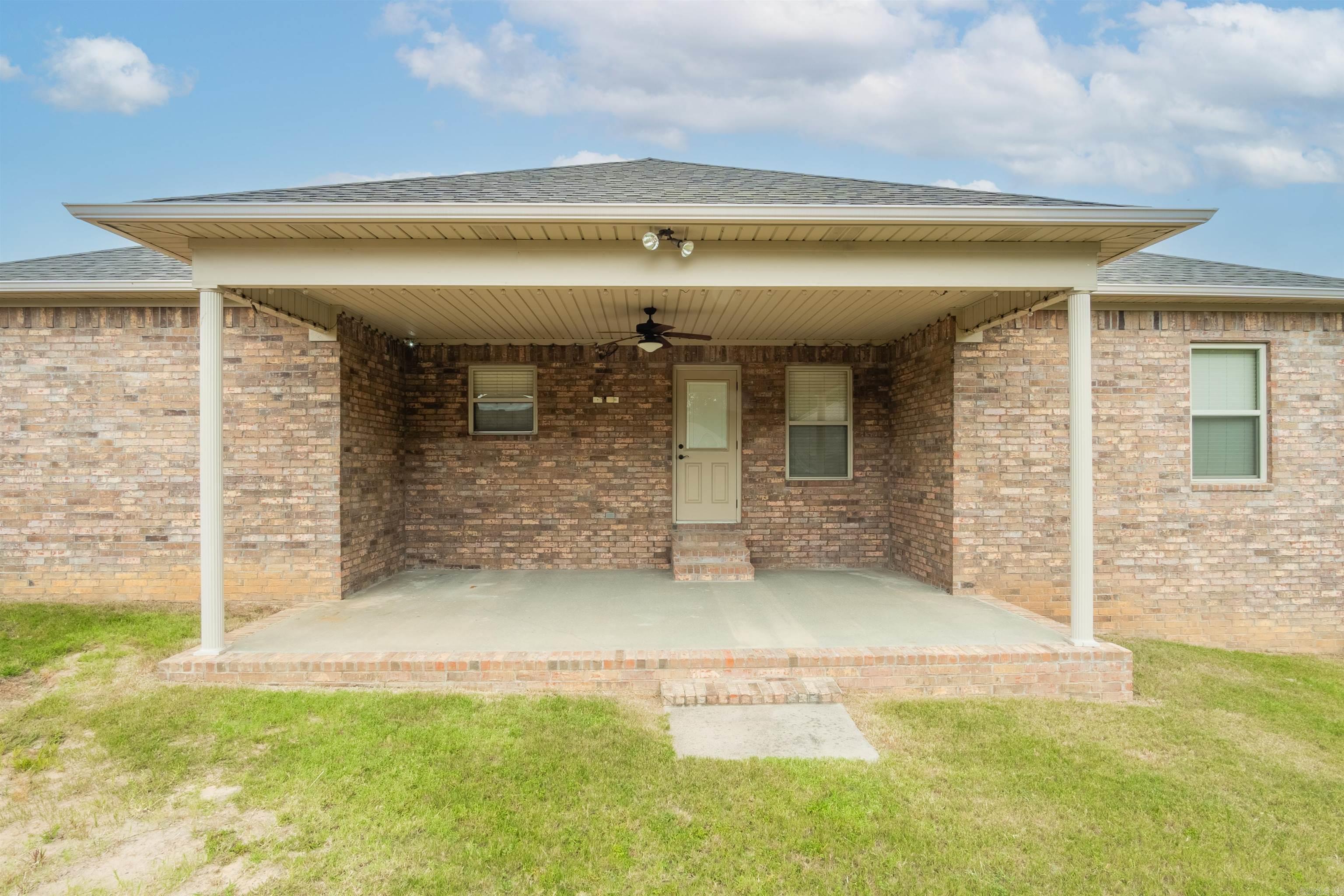 HUNTINGTON PLACE - Residential