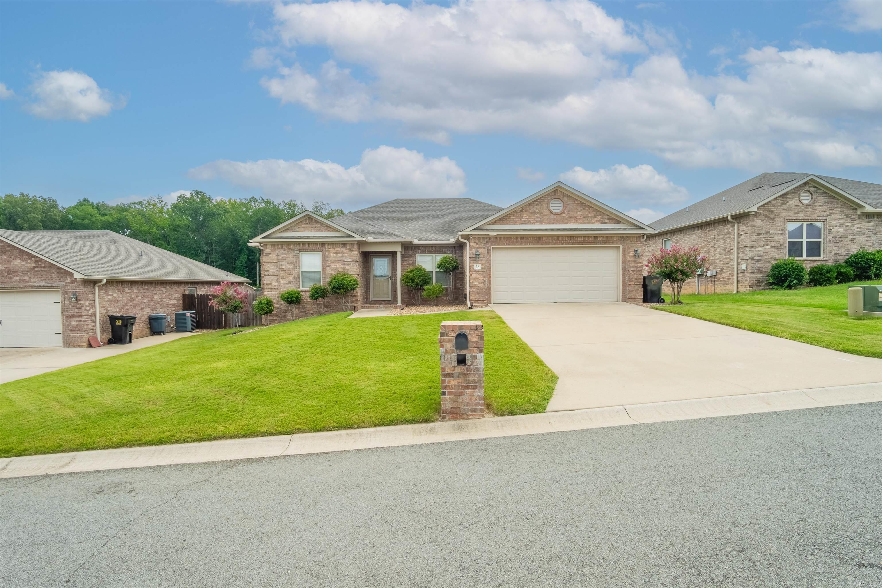 HUNTINGTON PLACE - Residential