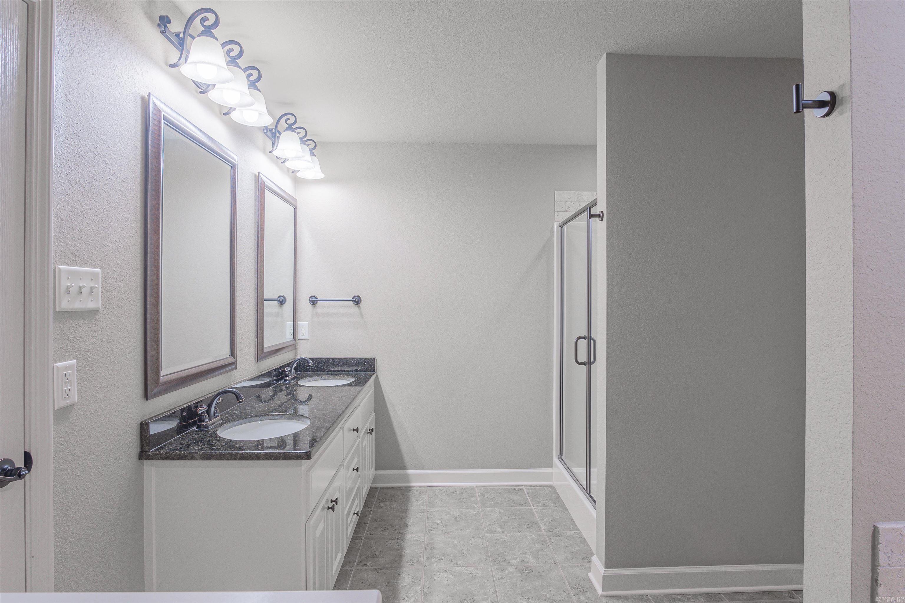 HUNTINGTON PLACE - Residential