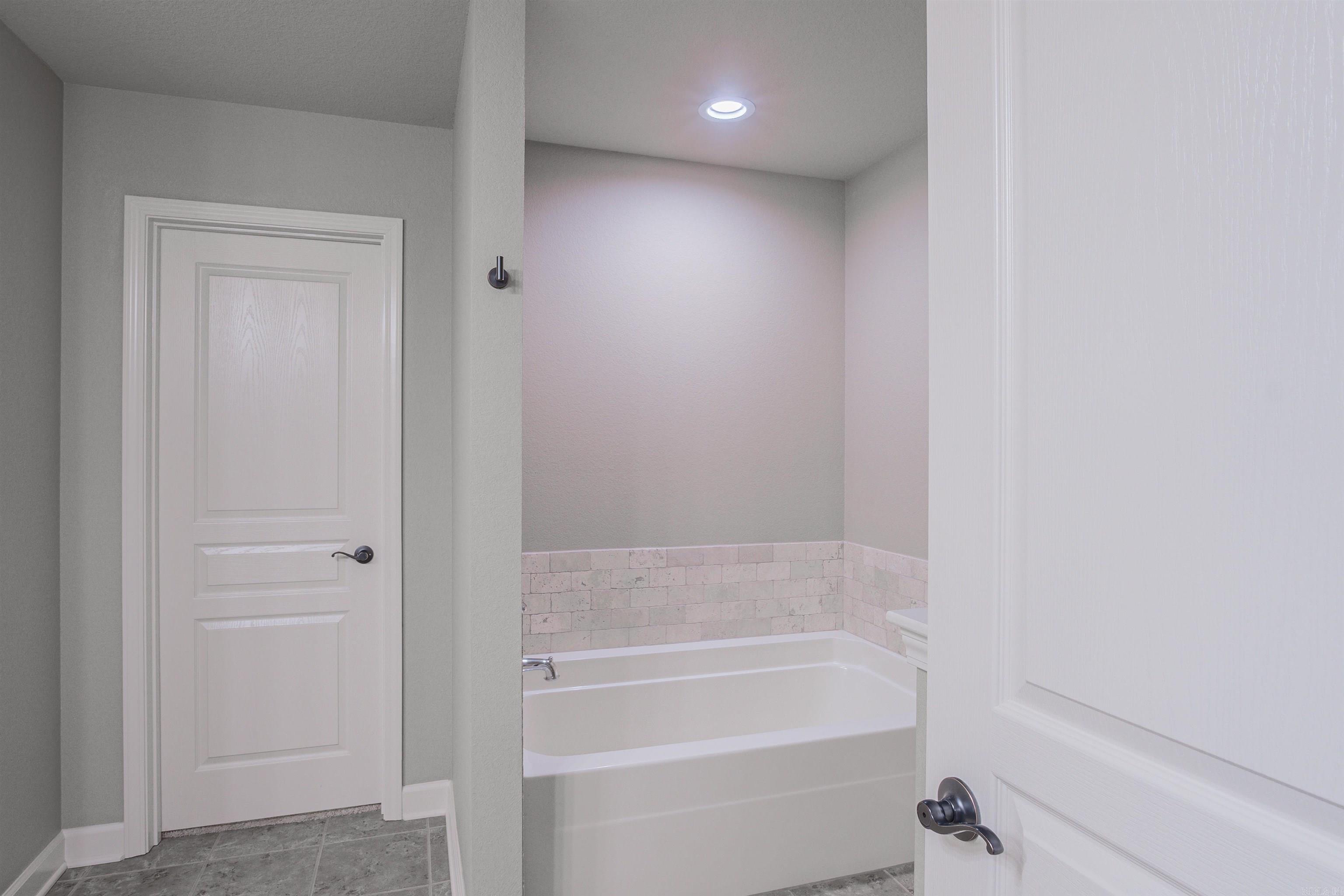 HUNTINGTON PLACE - Residential