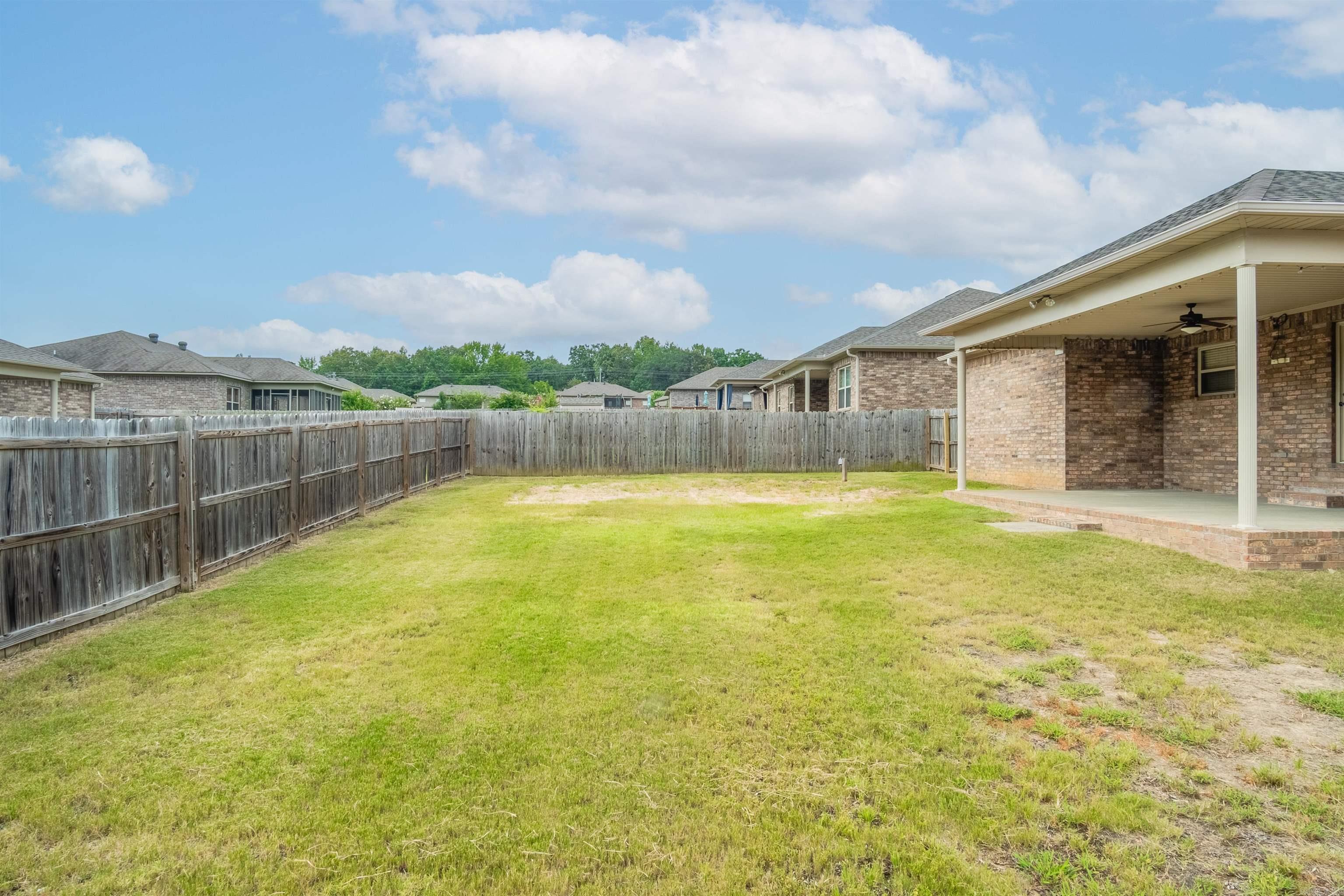 HUNTINGTON PLACE - Residential