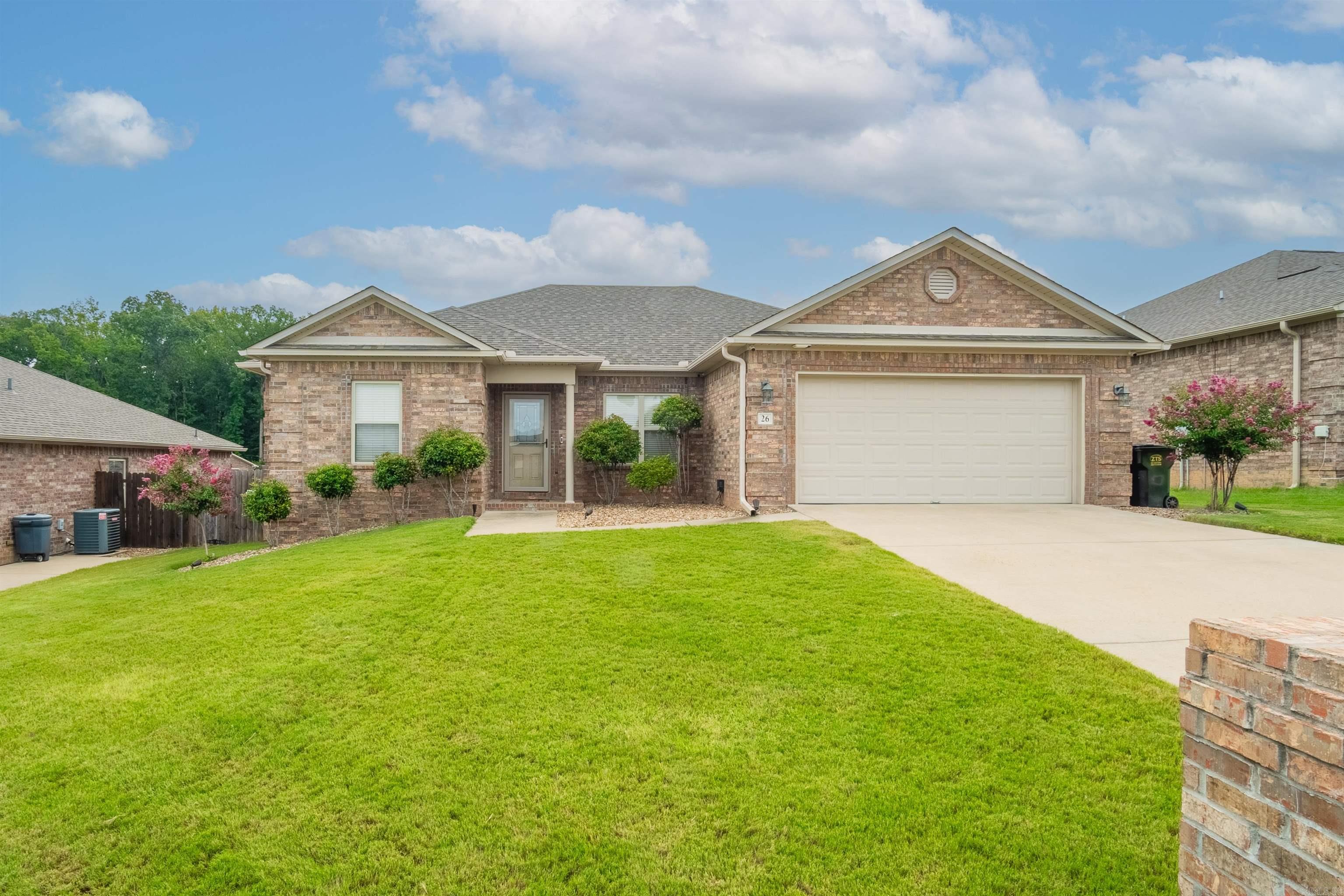 HUNTINGTON PLACE - Residential