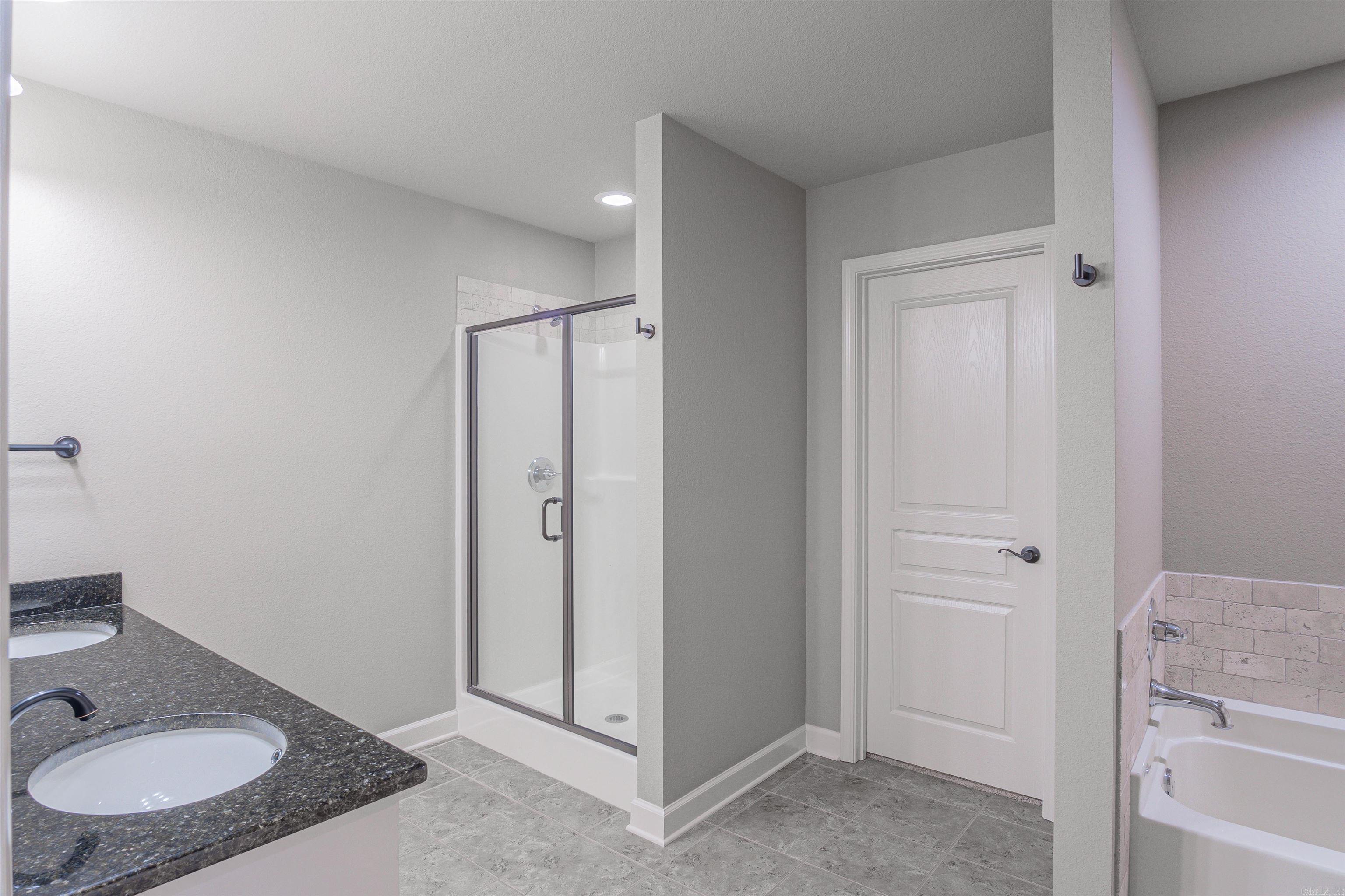 HUNTINGTON PLACE - Residential