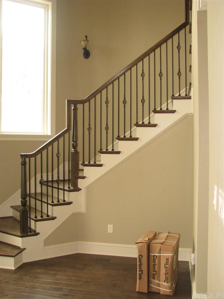 HURRICANE LAKE EST - Residential