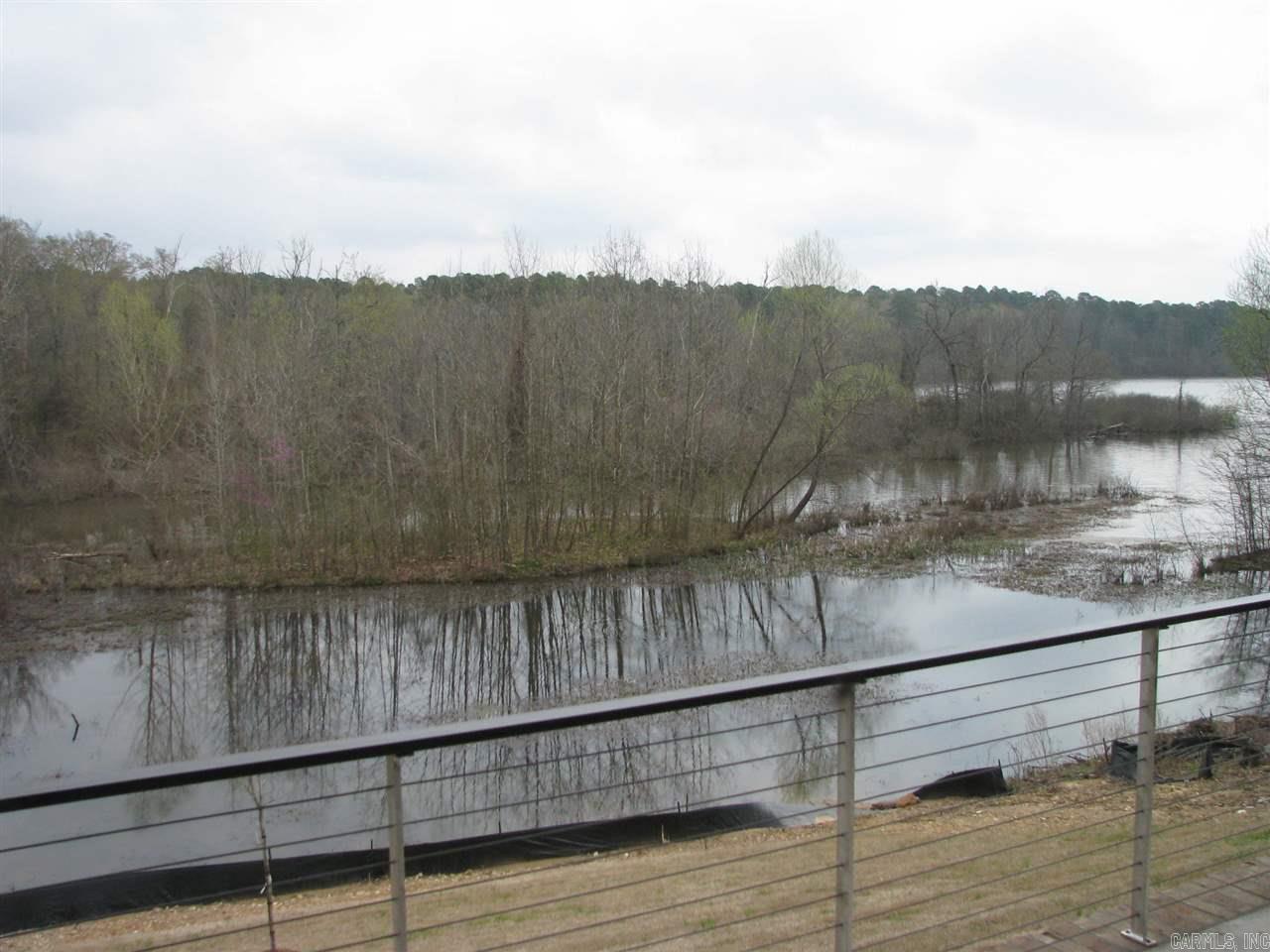 HURRICANE LAKE EST - Residential
