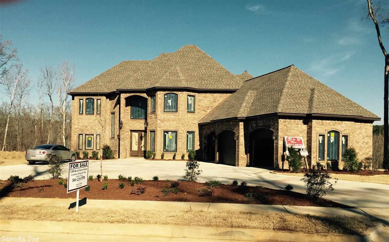 Beautiful D&D new construction-end of year completion. Open plan w/lake view. 4 BRs, 3.5 BAs, Gameroom & Media/Bonus Room. Great floor plan has two story grand entrance w/curved staircase, open 2 story den/kitchen, spacious rooms, large closets, beautiful moldings, 10' ceiings w/8' solid doors, Anderson casement crank-out windows, Circle drive, upgraded appliances included 60" built-in refrig., outdoor kitchen, iron railings, 2 level covered patio over looking lake-master has safe room/closet & walk-in.