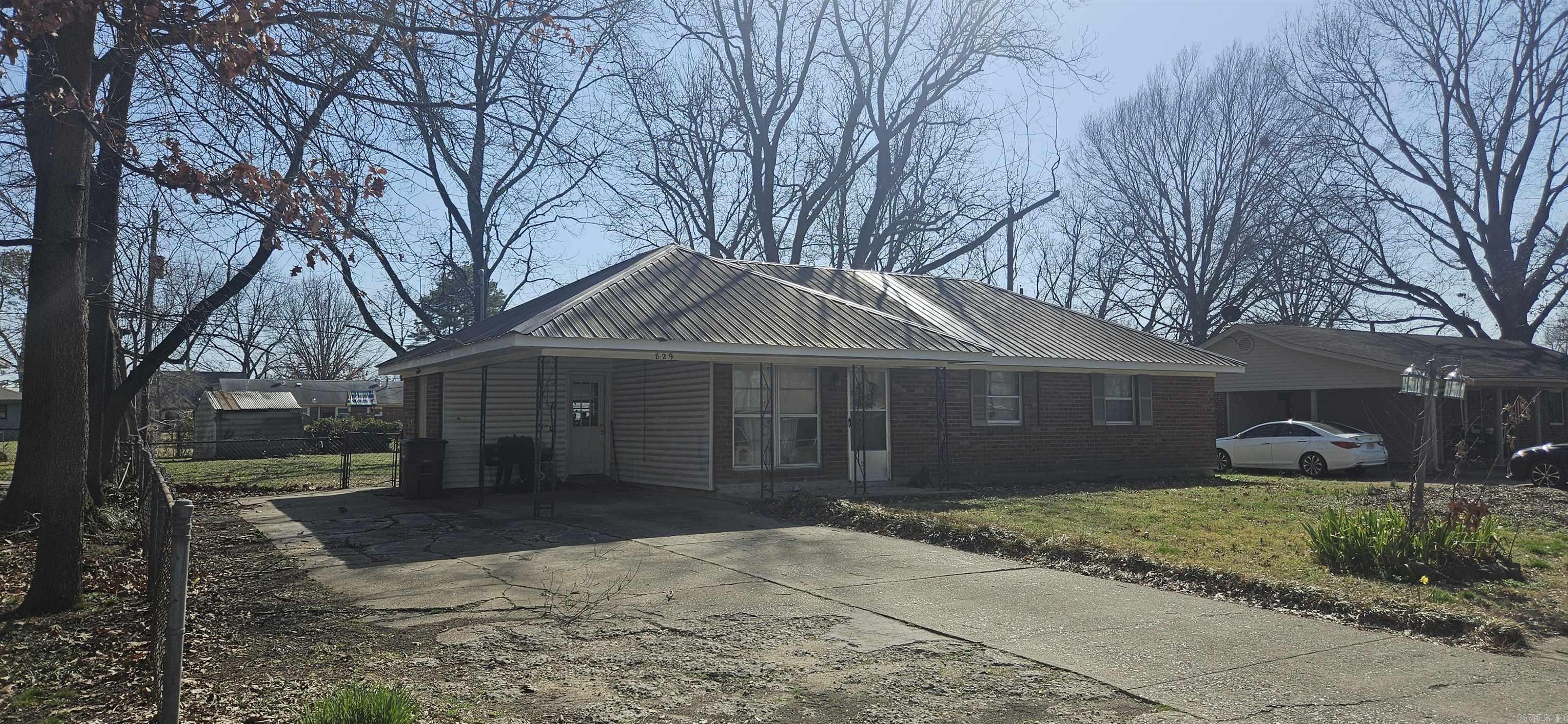 FALLIS ADDITION - Residential