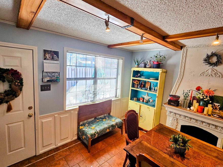 Two unique electric fireplaces bring a charming European feel to this condo, located in a quiet, peaceful neighborhood. Part of a 30-unit complex which backs up to a greenbelt, it is near Central Avenue shopping, CHI St. Vincent Hospital, restaurants, Oaklawn Racing and Casino, and has easy access to the Hot Springs Creek Greenway Trail. Enjoy a welcoming, fenced-in patio courtyard and a back deck for mountain and sunset views. Schedule your showing today!
