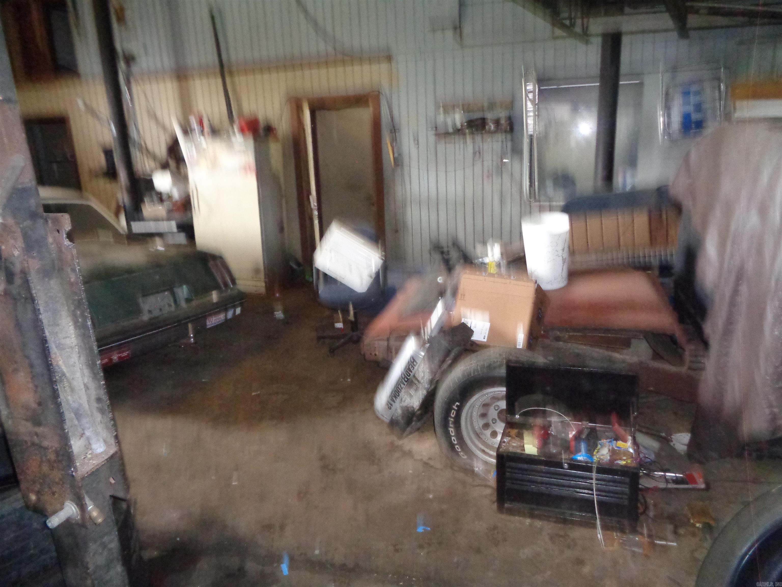 INTER CITY - Commercial Sale