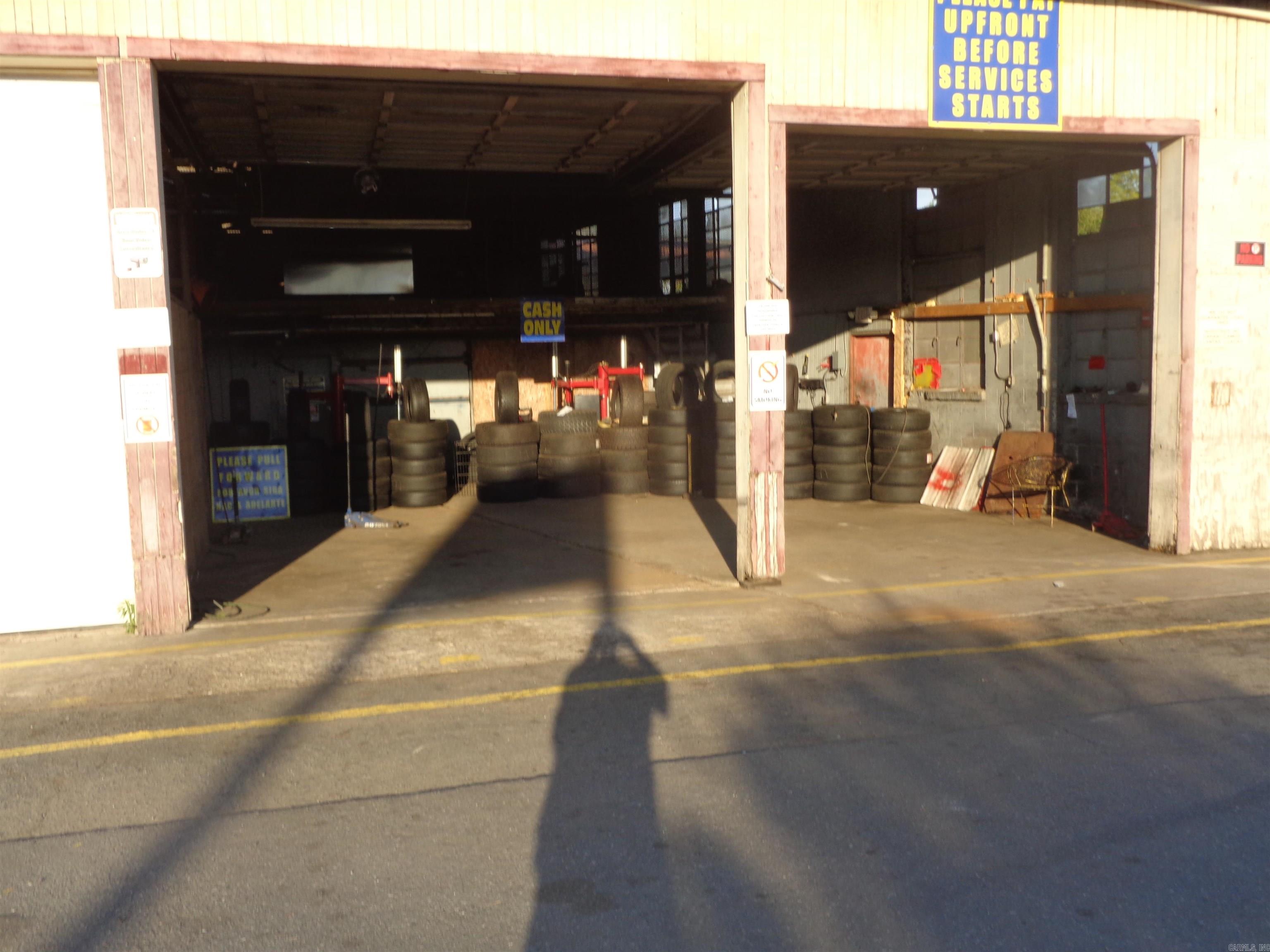 INTER CITY - Commercial Sale