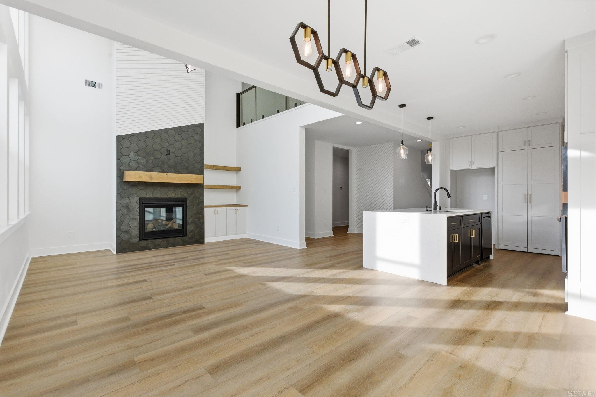 Kanis Ridge Estates - Residential