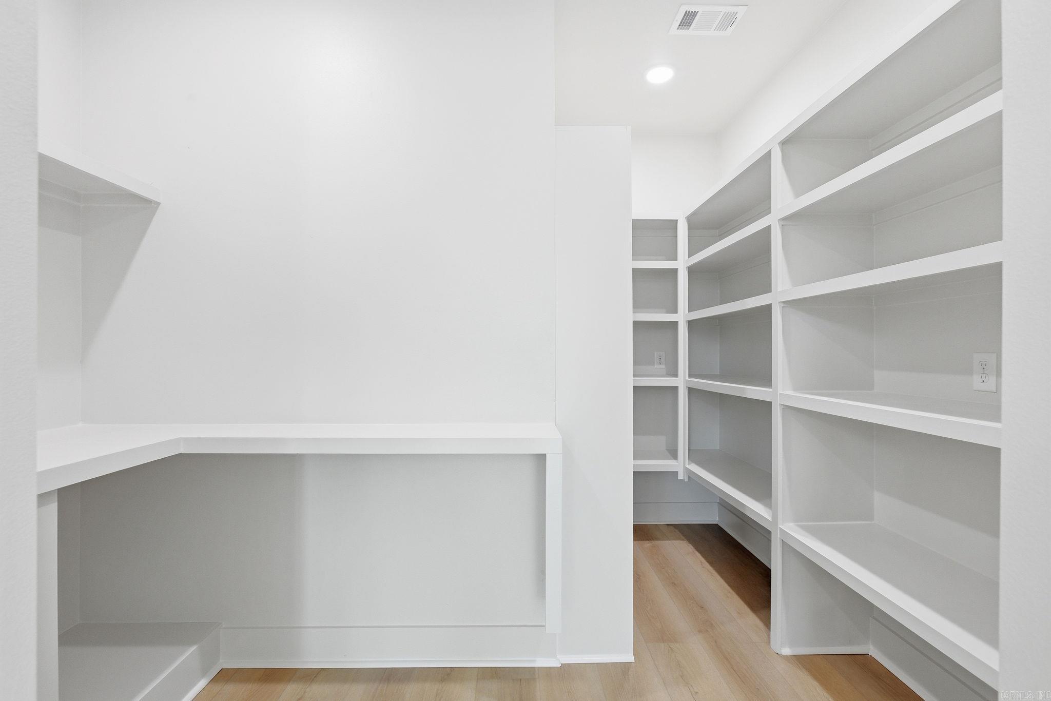 Kanis Ridge Estates - Residential