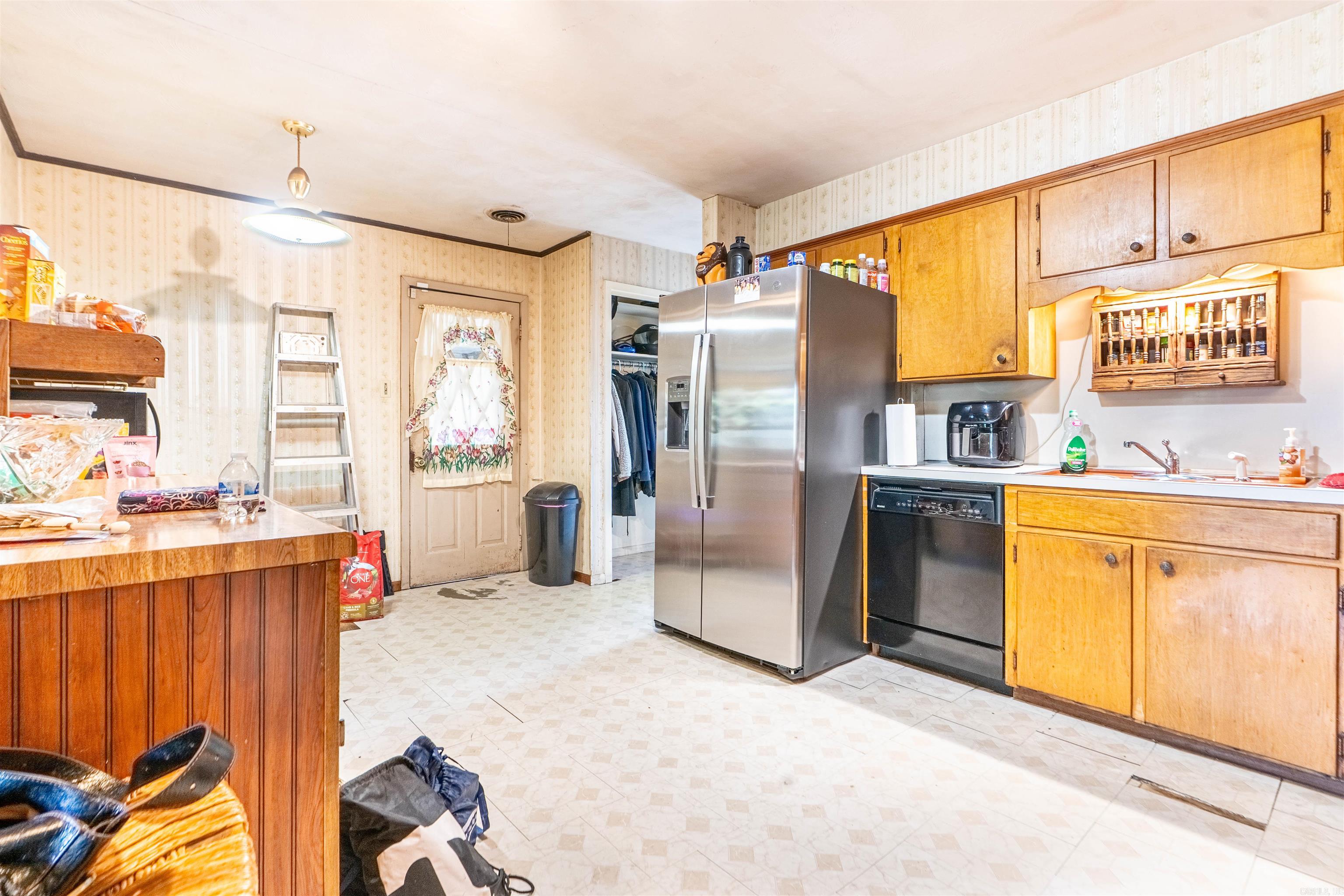 Robindale - Residential