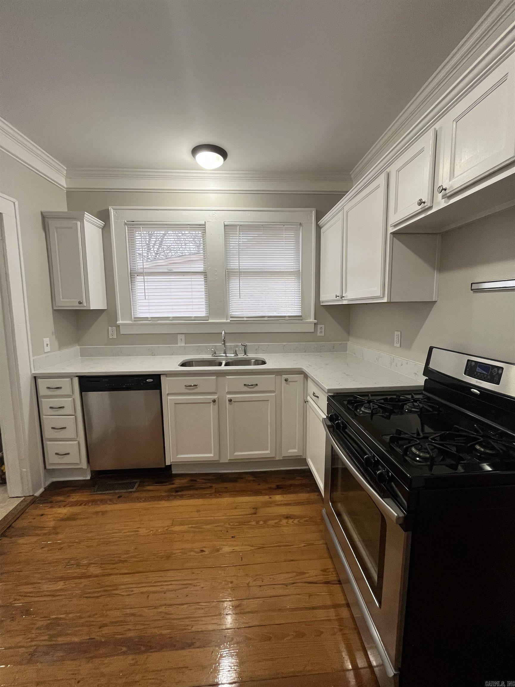 Hillcrest - Residential Lease