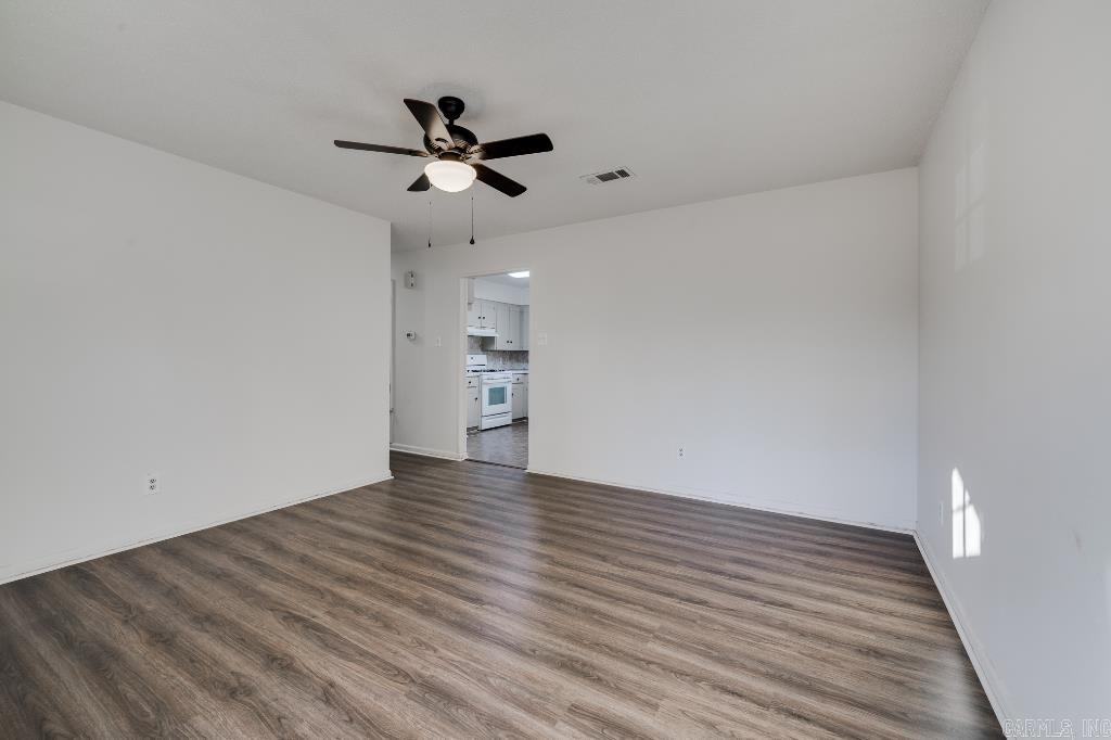 Towering Oaks Phase I - Residential