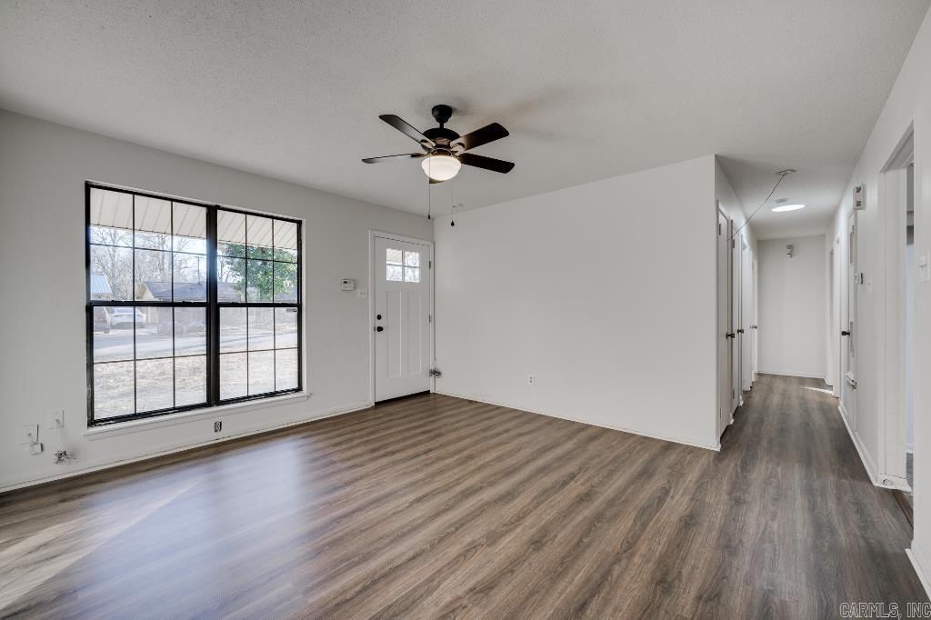 Towering Oaks Phase I - Residential