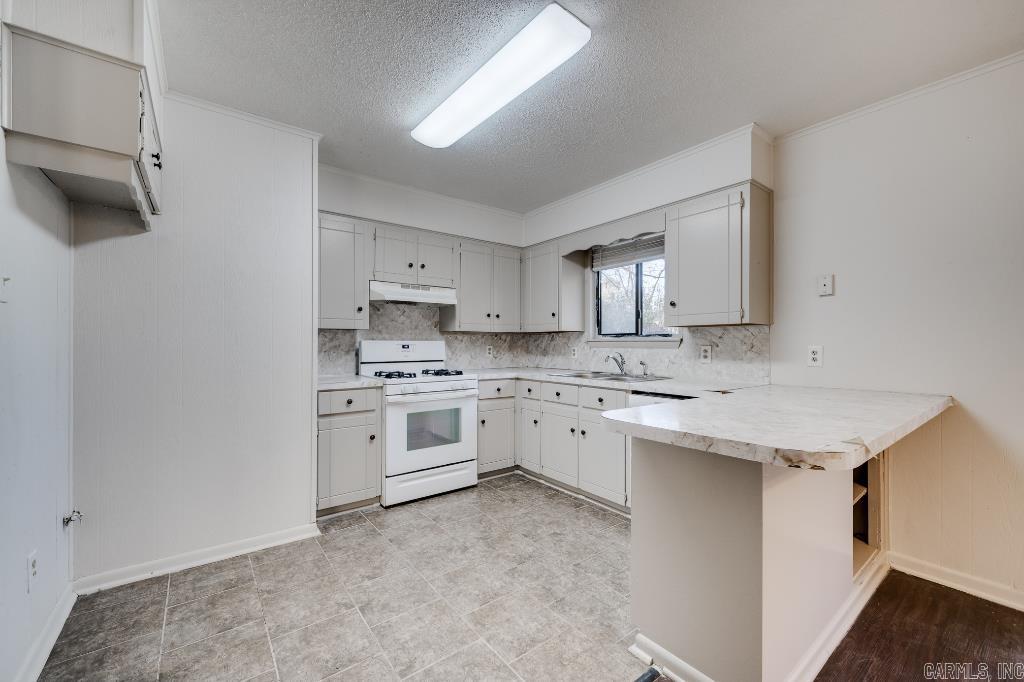 Towering Oaks Phase I - Residential